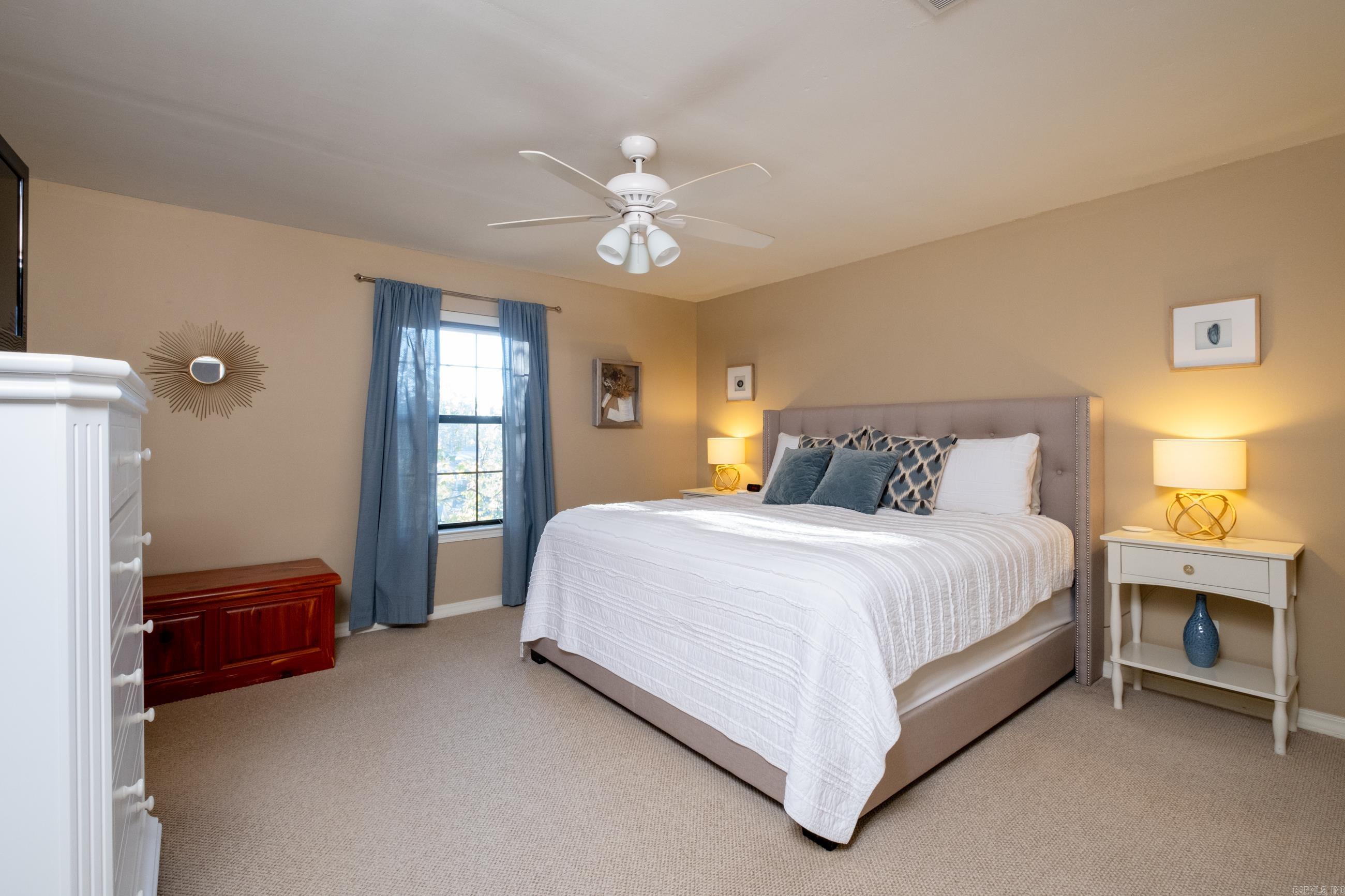 PARKWAY PLACE - Residential