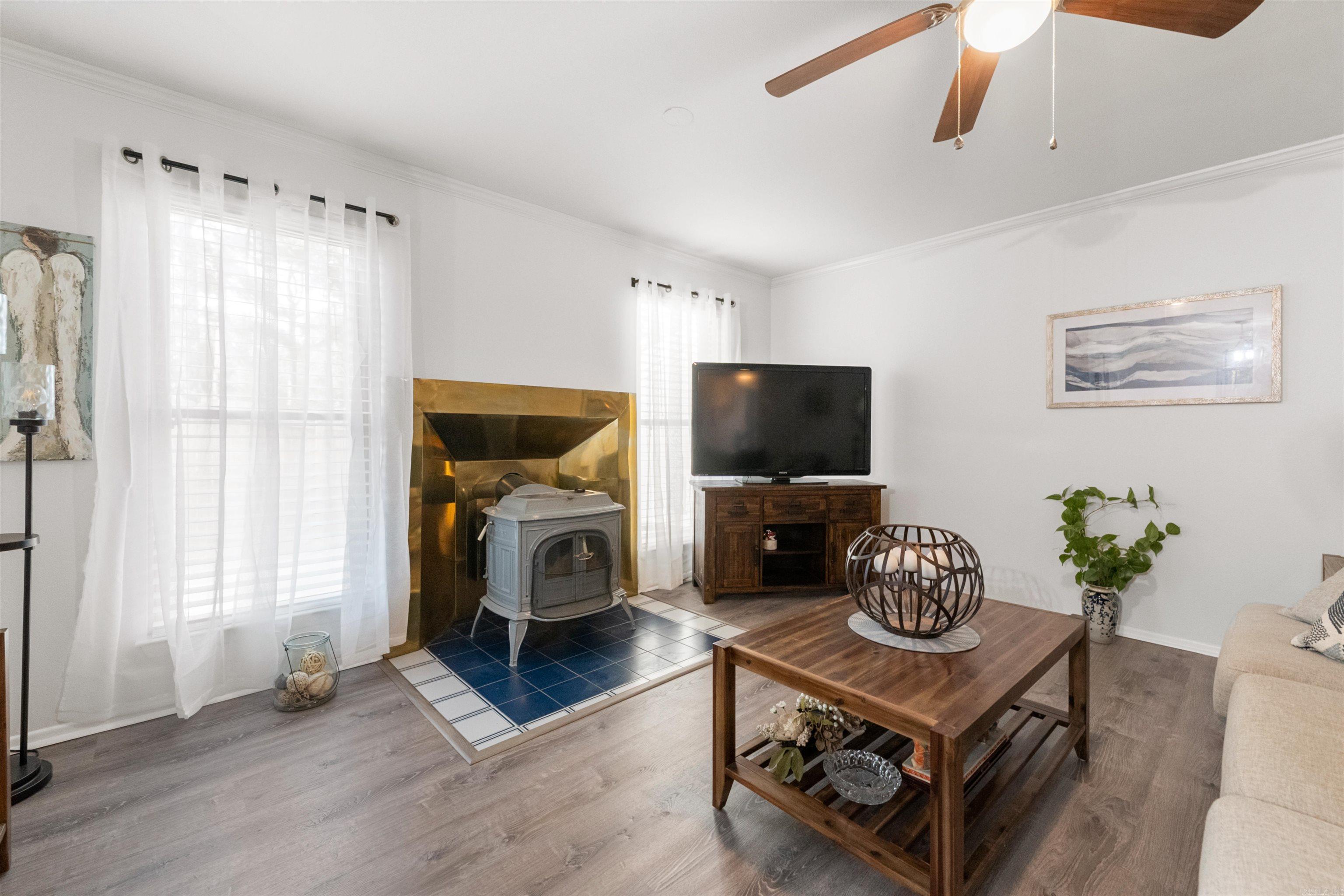 INDIAN HILLS TOWN HOMES - Residential