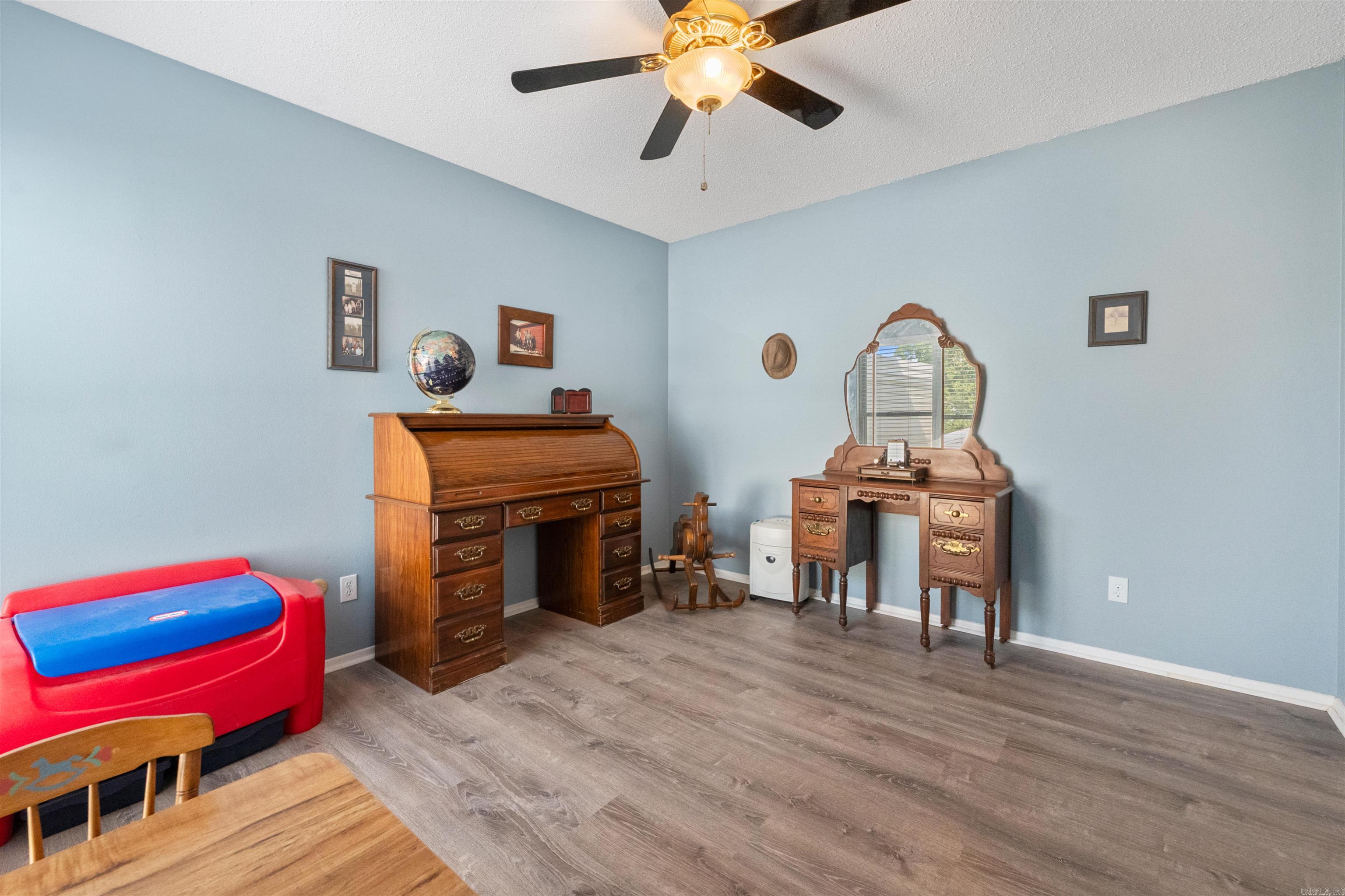 INDIAN HILLS TOWN HOMES - Residential