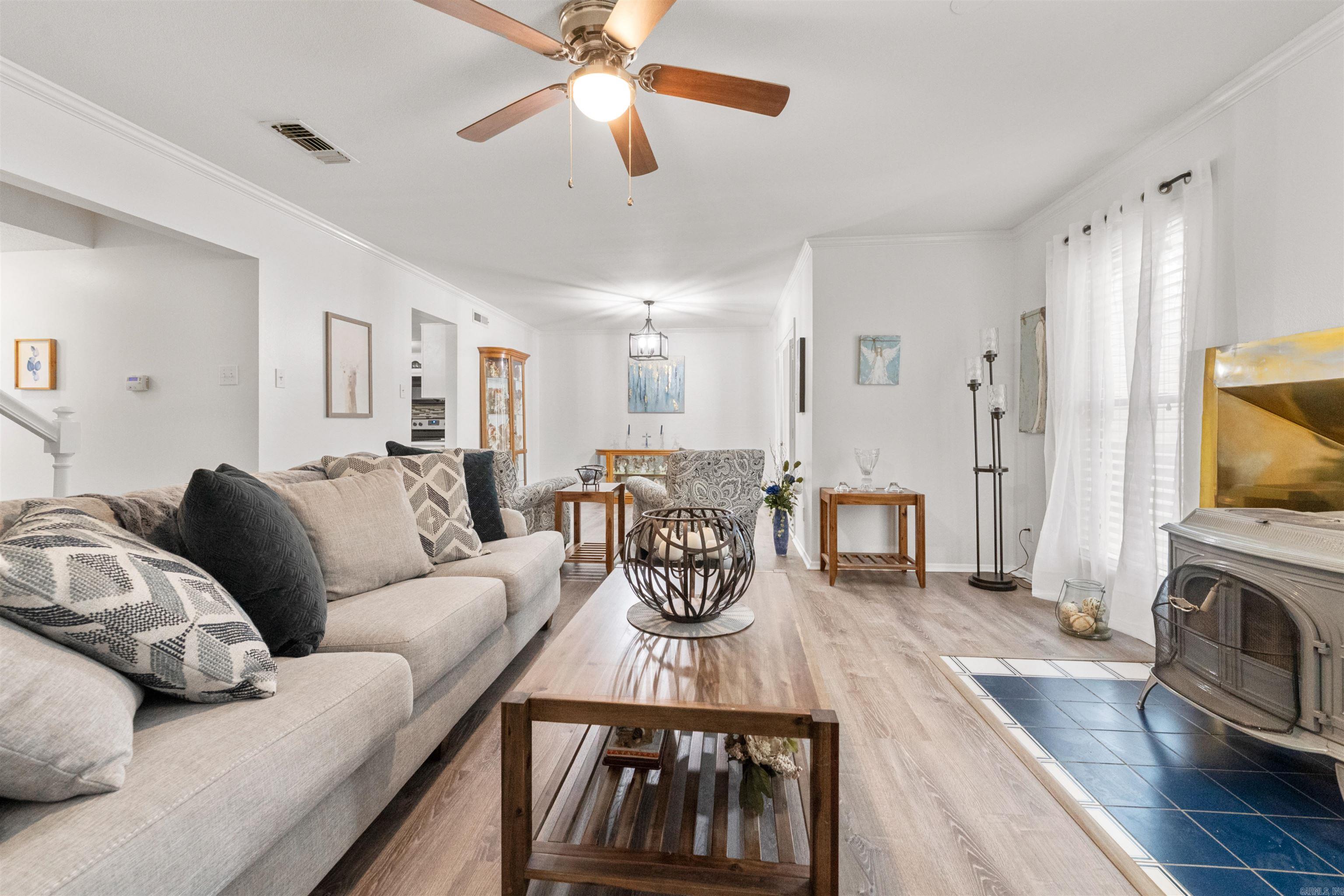 INDIAN HILLS TOWN HOMES - Residential