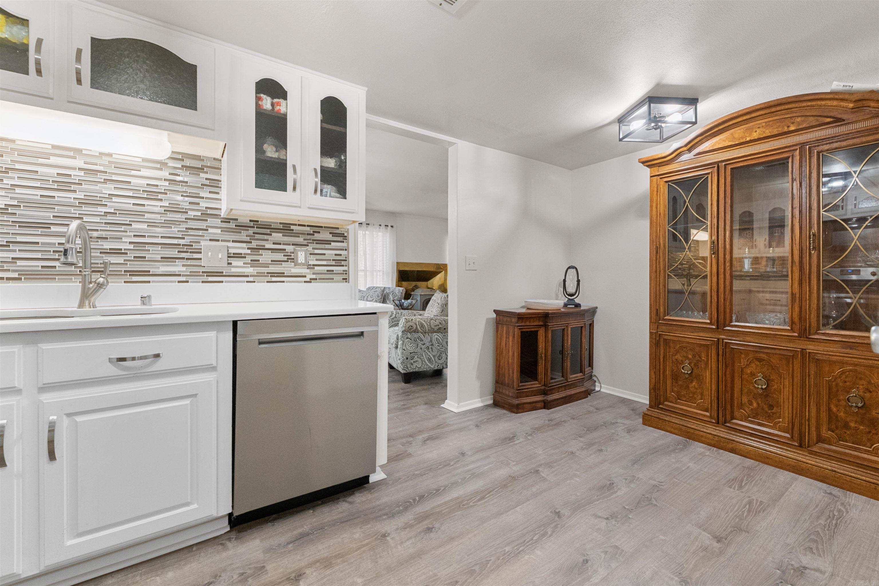 INDIAN HILLS TOWN HOMES - Residential