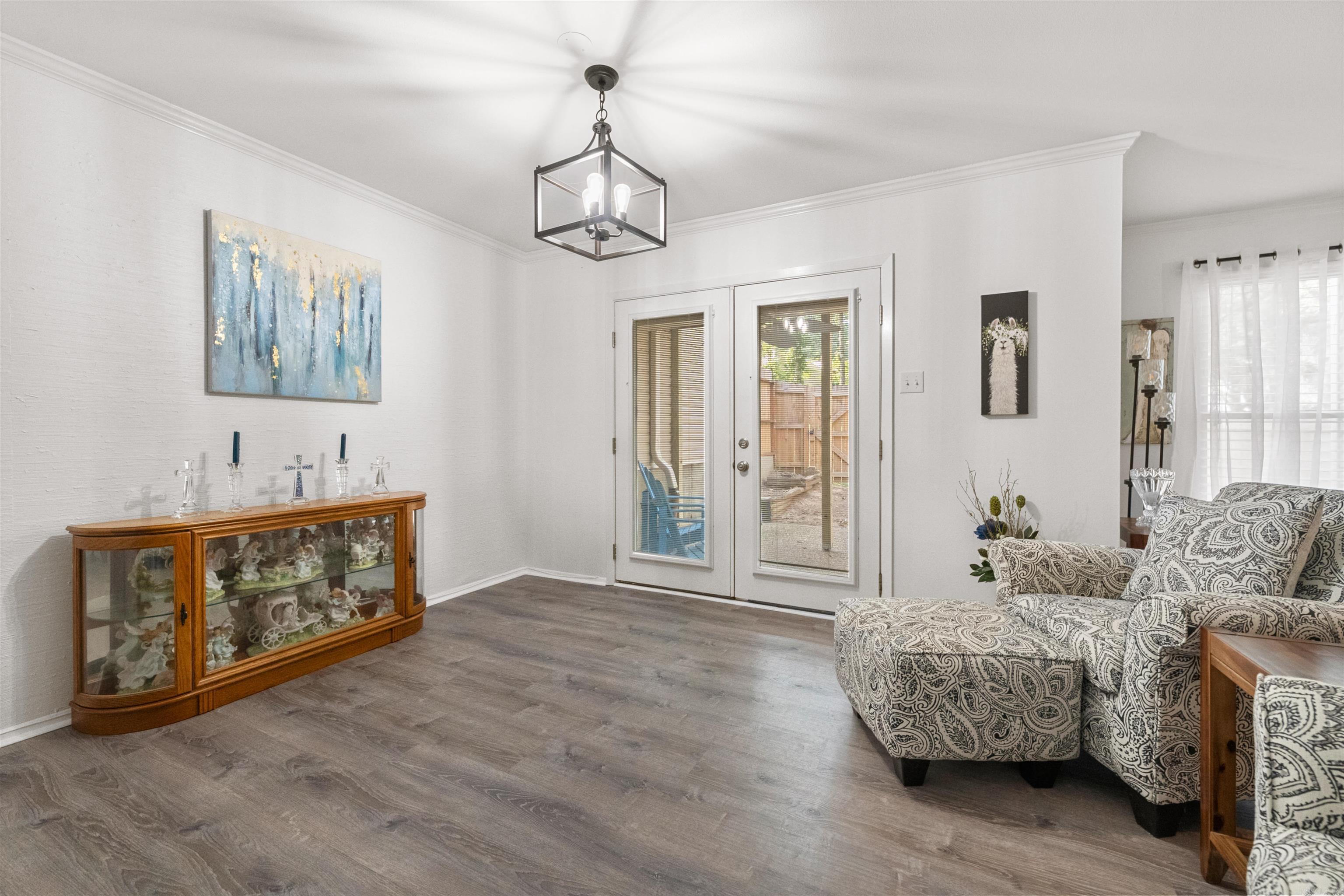 INDIAN HILLS TOWN HOMES - Residential