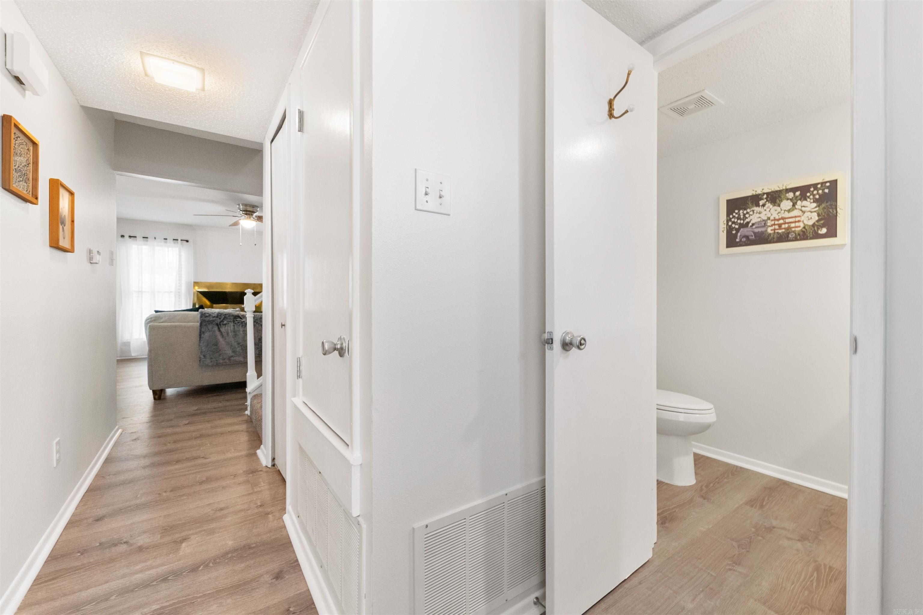 INDIAN HILLS TOWN HOMES - Residential