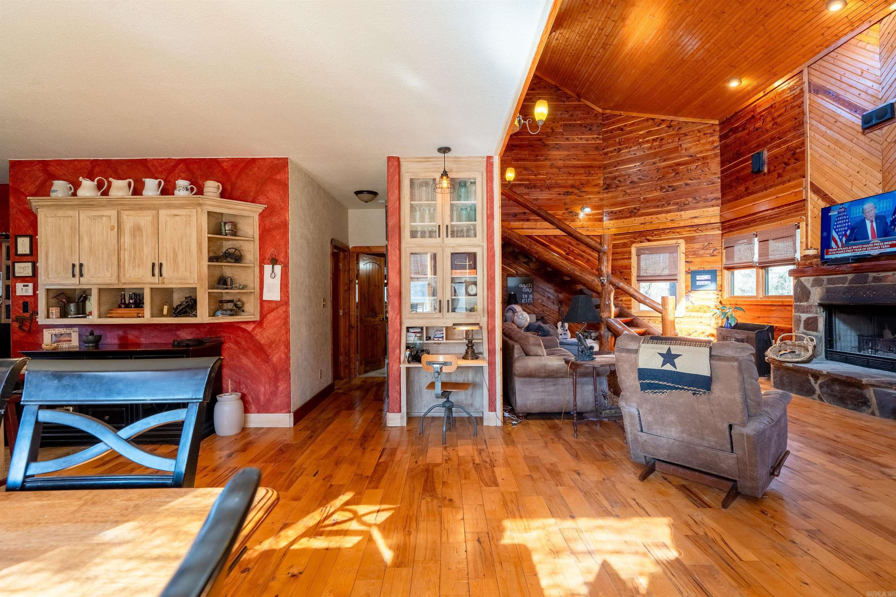 LITTLE RED RIVER ESTATES - Residential