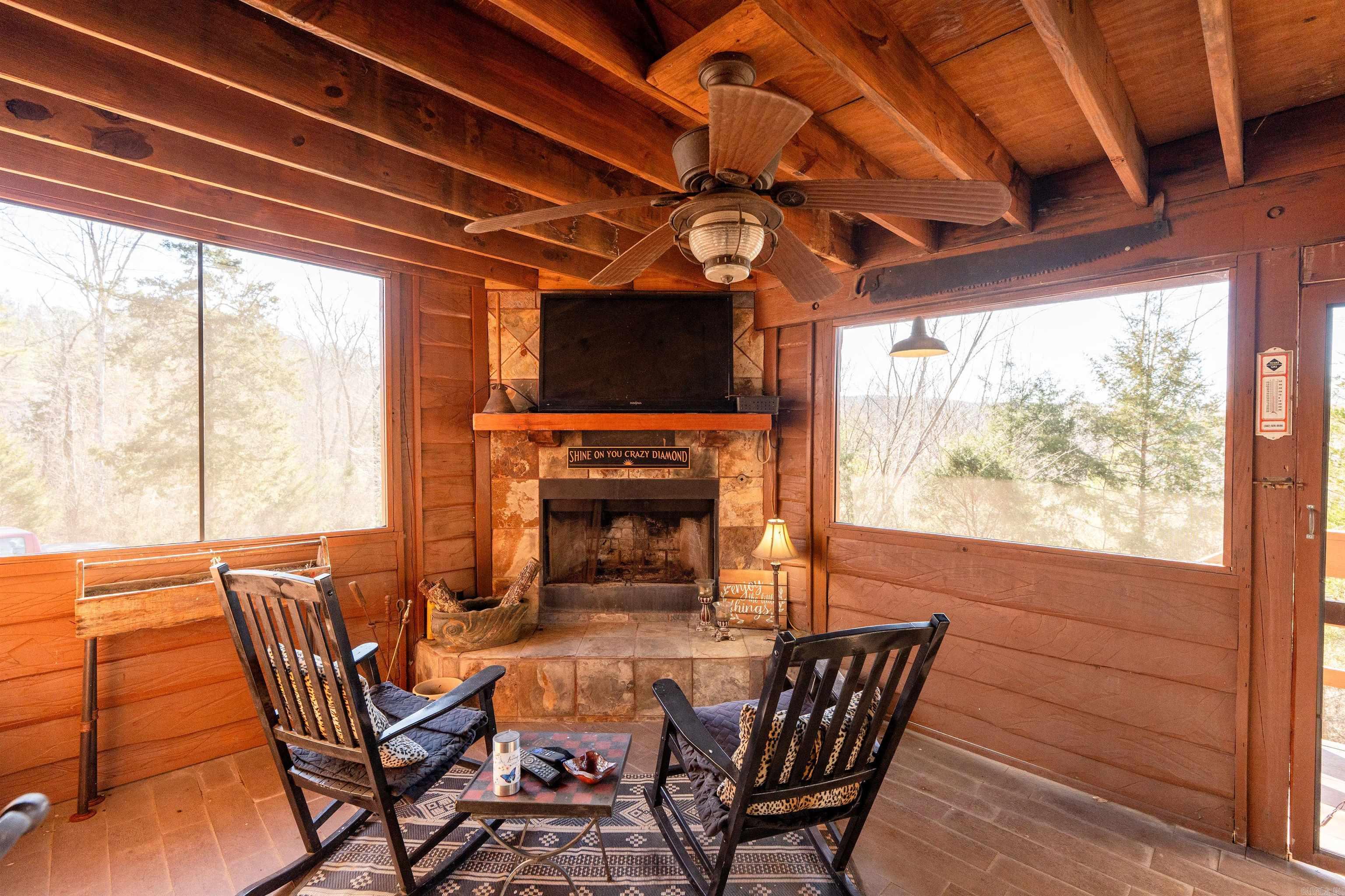 LITTLE RED RIVER ESTATES - Residential