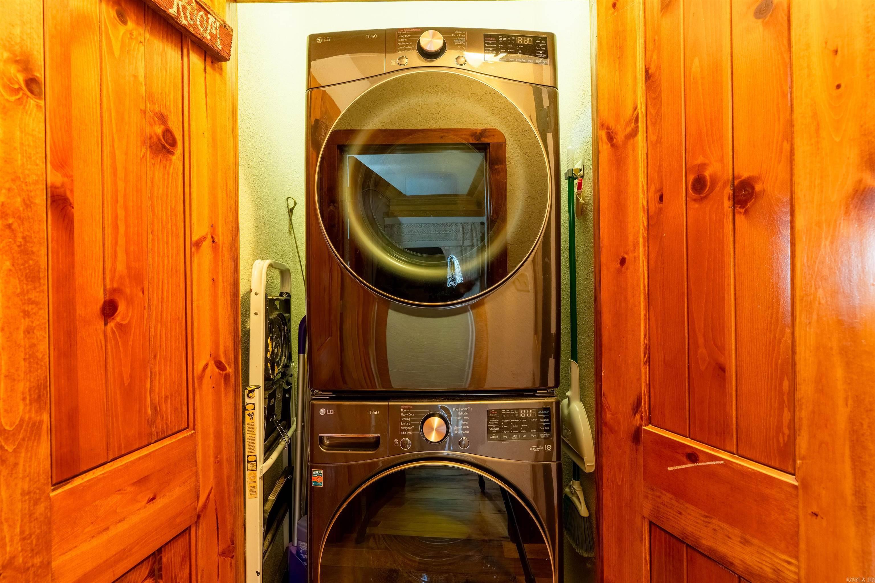 LITTLE RED RIVER ESTATES - Residential