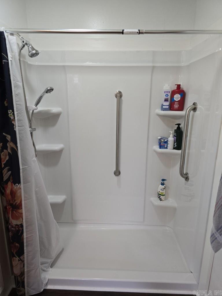 COLLIER & CAIN - Residential