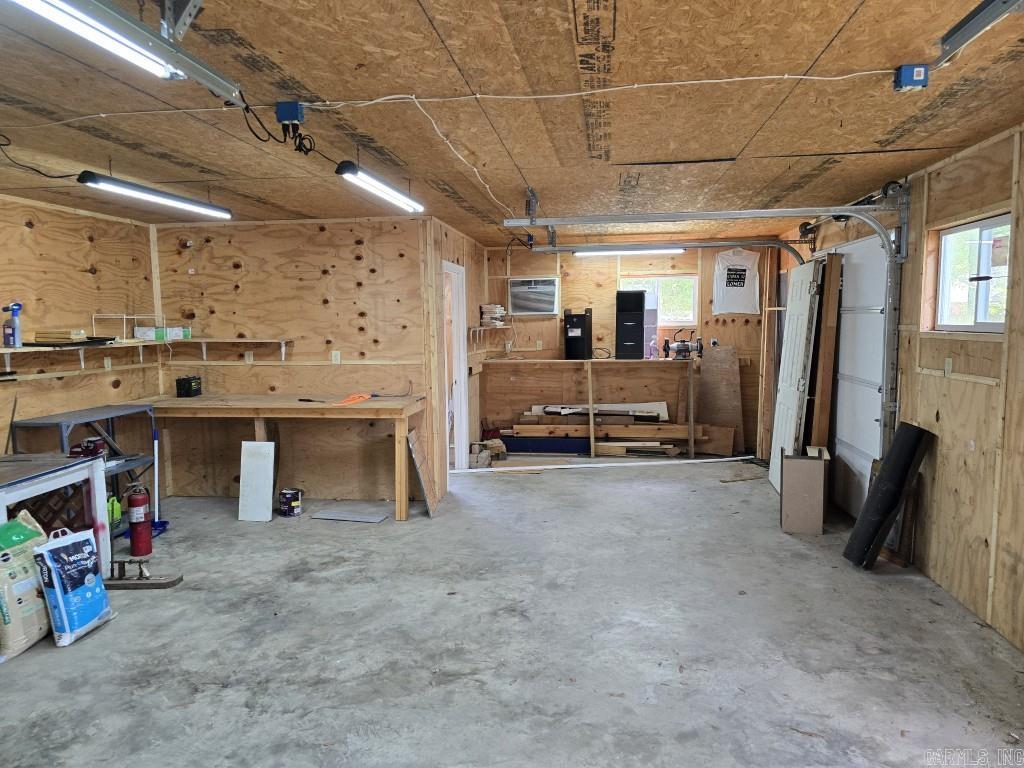 COLLIER & CAIN - Residential