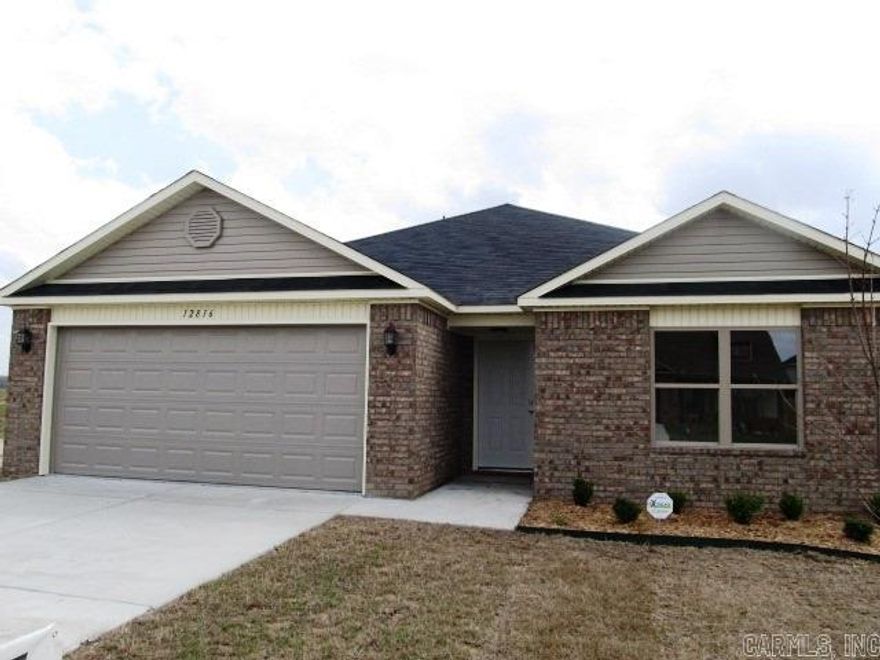 Faulkner Crossing is a growing community with a lot of appeal.  You are within 15 minutes from downtown Little Rock, North Little Rock & Jacksonville, minutes from shopping & restaurants.  BUILDER PROMO:  Contact List Agent for Current Builder Promo!  ** SEE AGENT CONFIDENTIAL REMAKRS FOR ADDITIONAL INFO. **