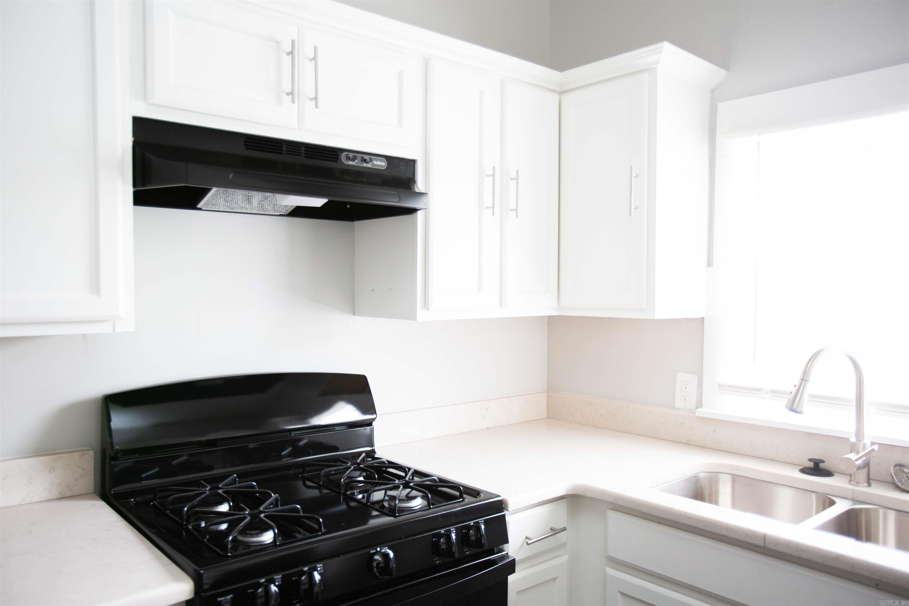 Weldon E Wrights - Residential