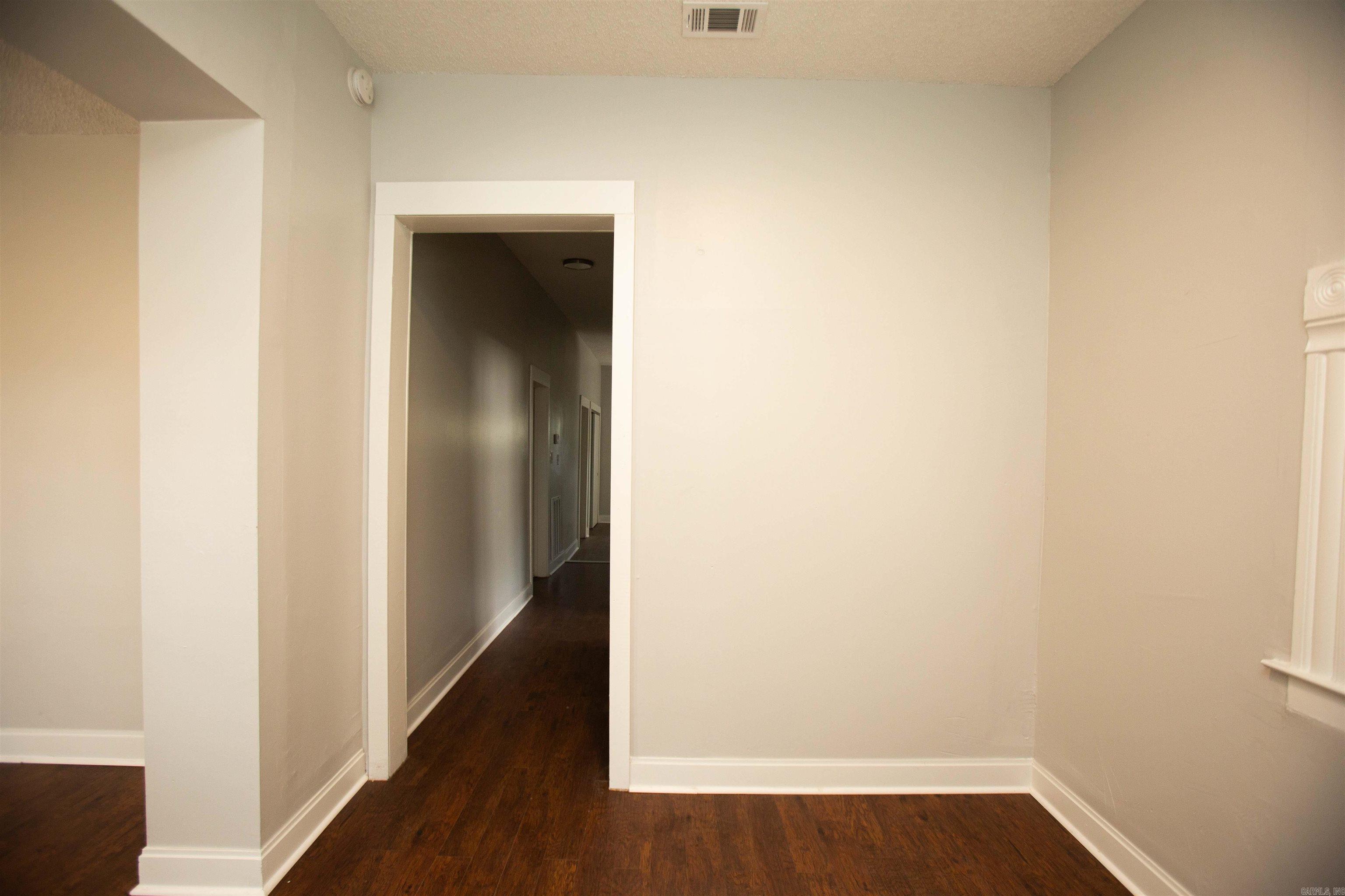 Weldon E Wrights - Residential