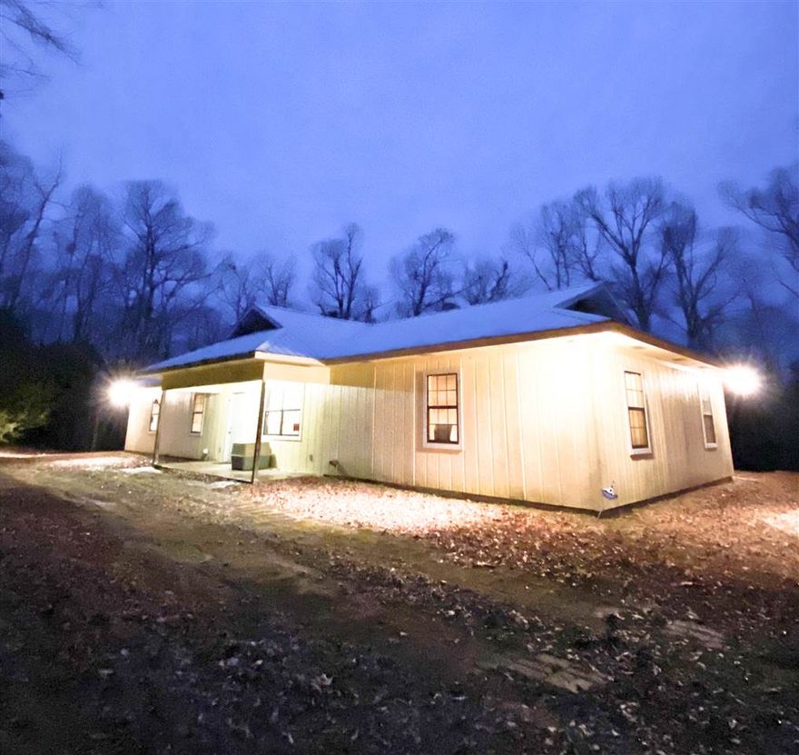 Lake Front Investment opportunity on 10 acres m/l, This home has 4 bedrooms, 2 bath, Storm Cellar and is 90% finished. Easy Walk to the Water, very low white line. Has a large 30x50 Shop. Don't Miss out on this Opportunity. Give us a call today to see. Wont last long.