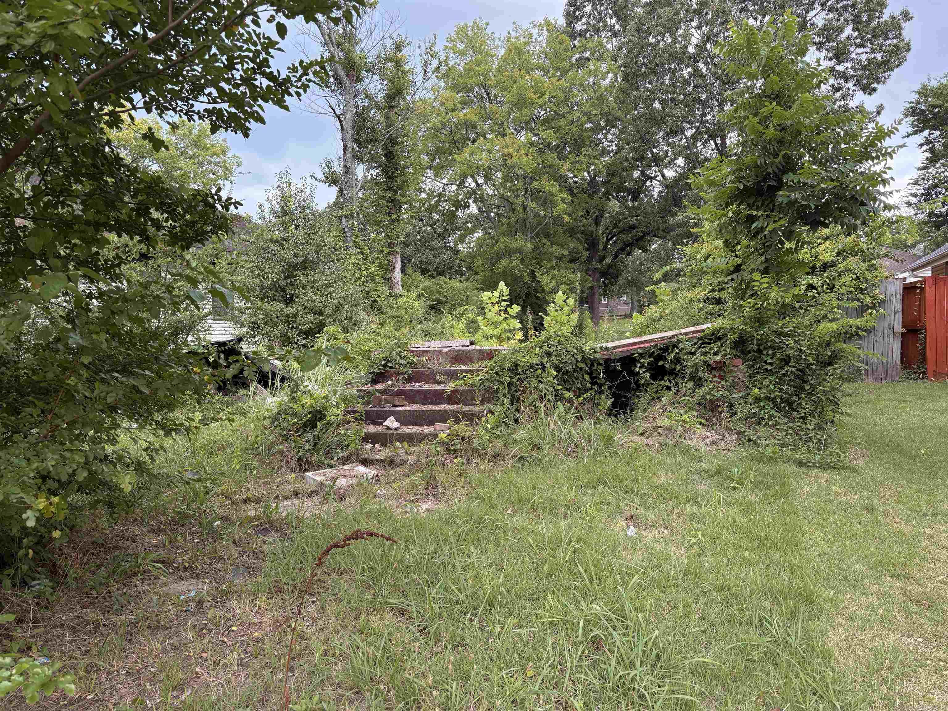 Cedar Heights - Land