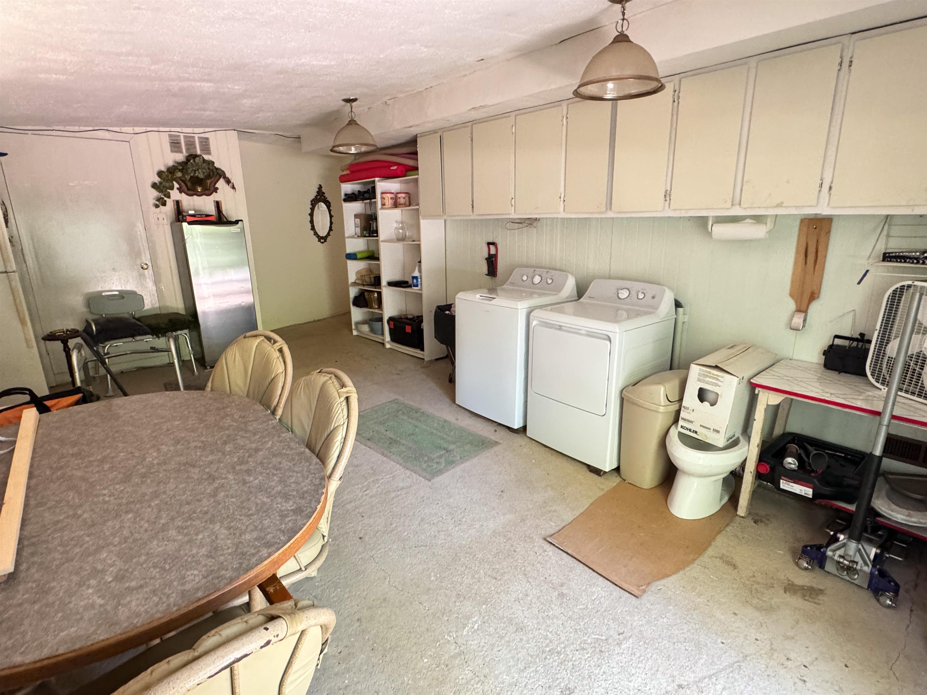 Navajo Third - Residential