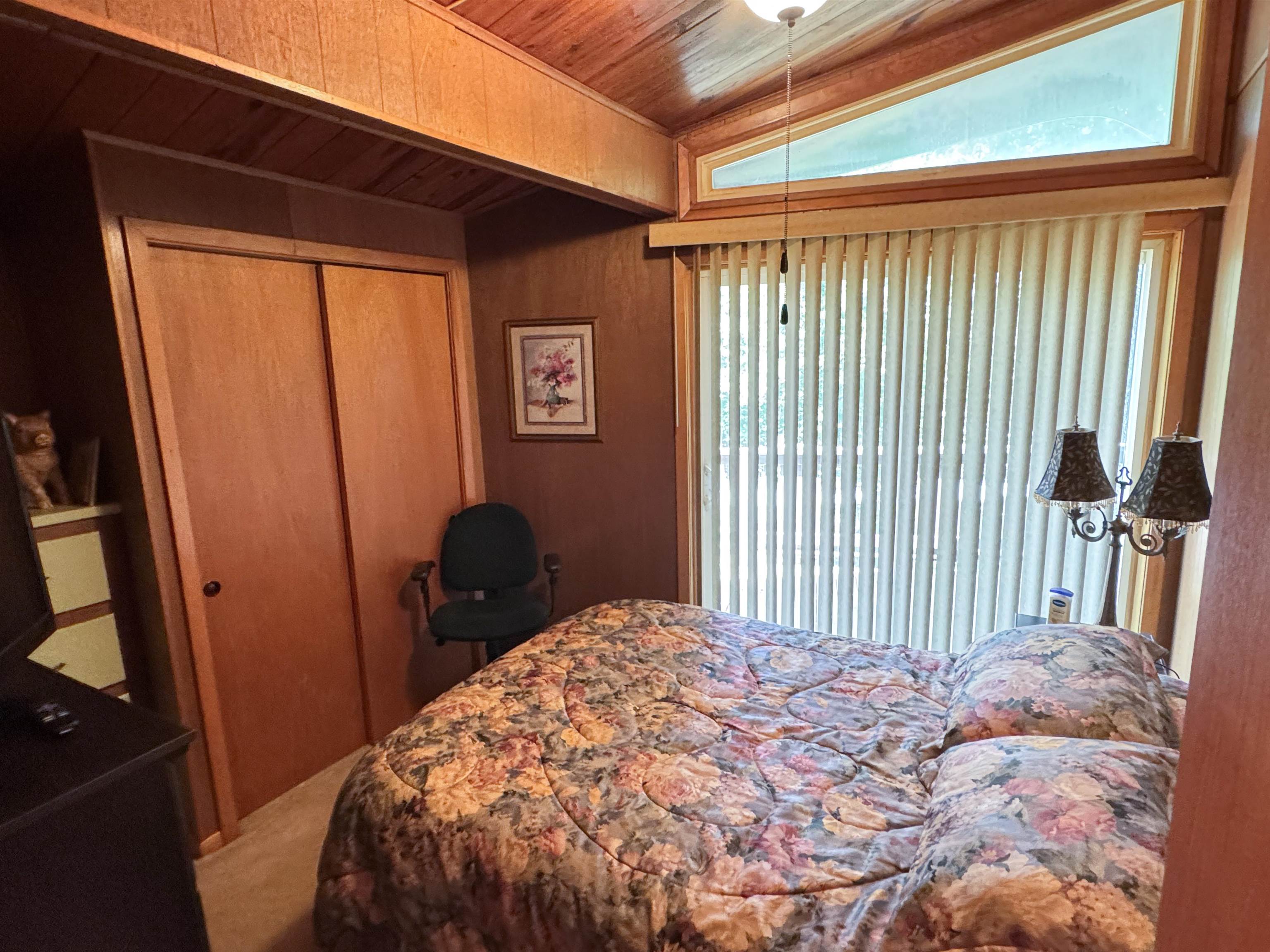 Navajo Third - Residential