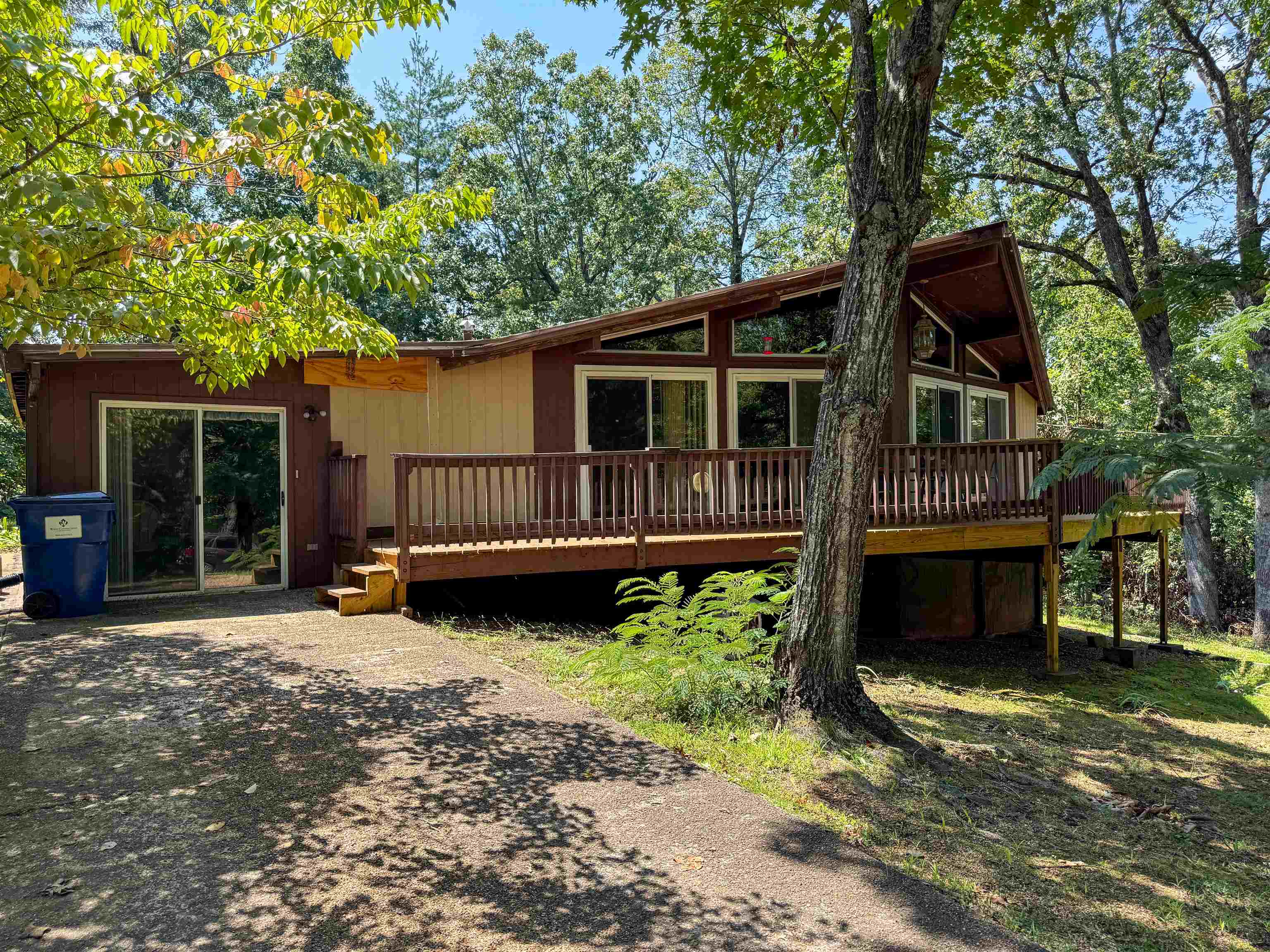 Navajo Third - Residential