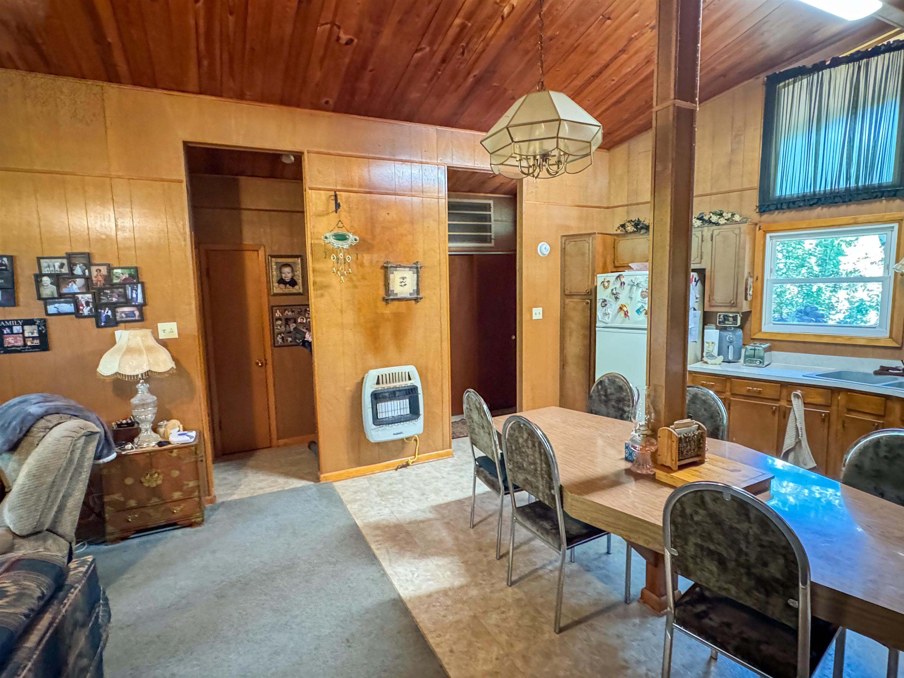 Navajo Third - Residential