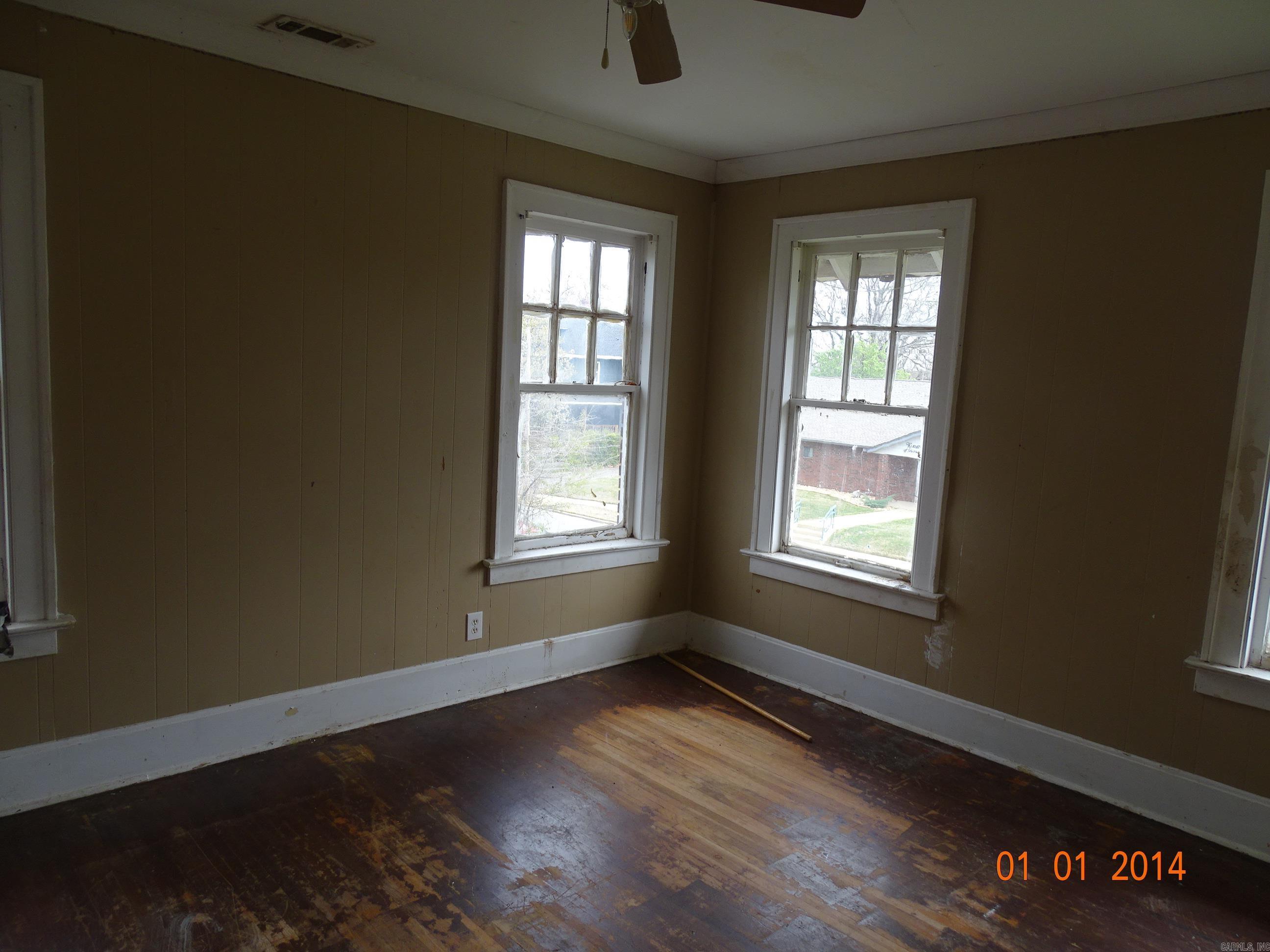 OAK TERRACE - Residential