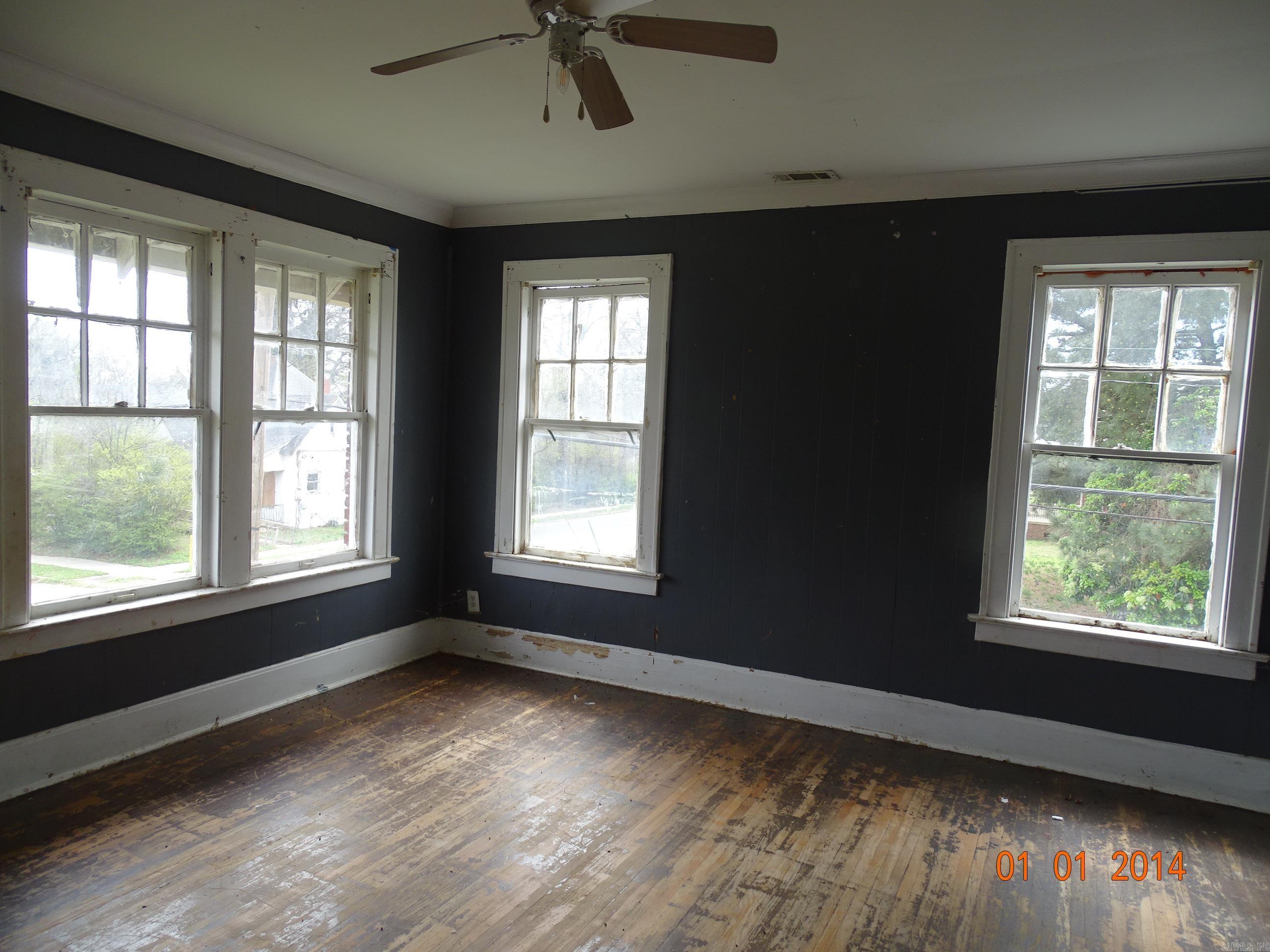 OAK TERRACE - Residential