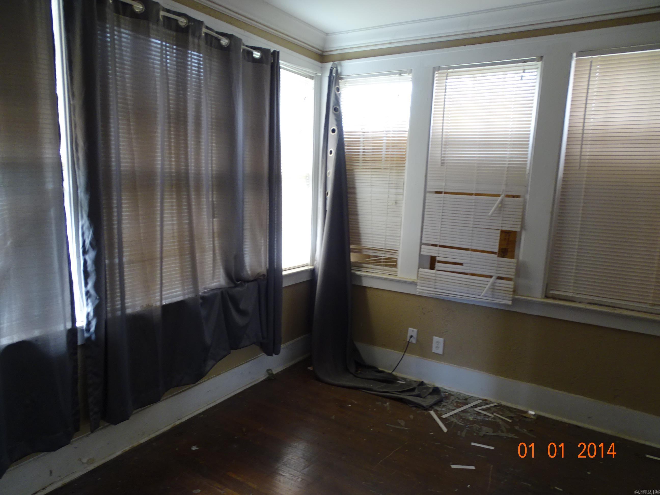 OAK TERRACE - Residential