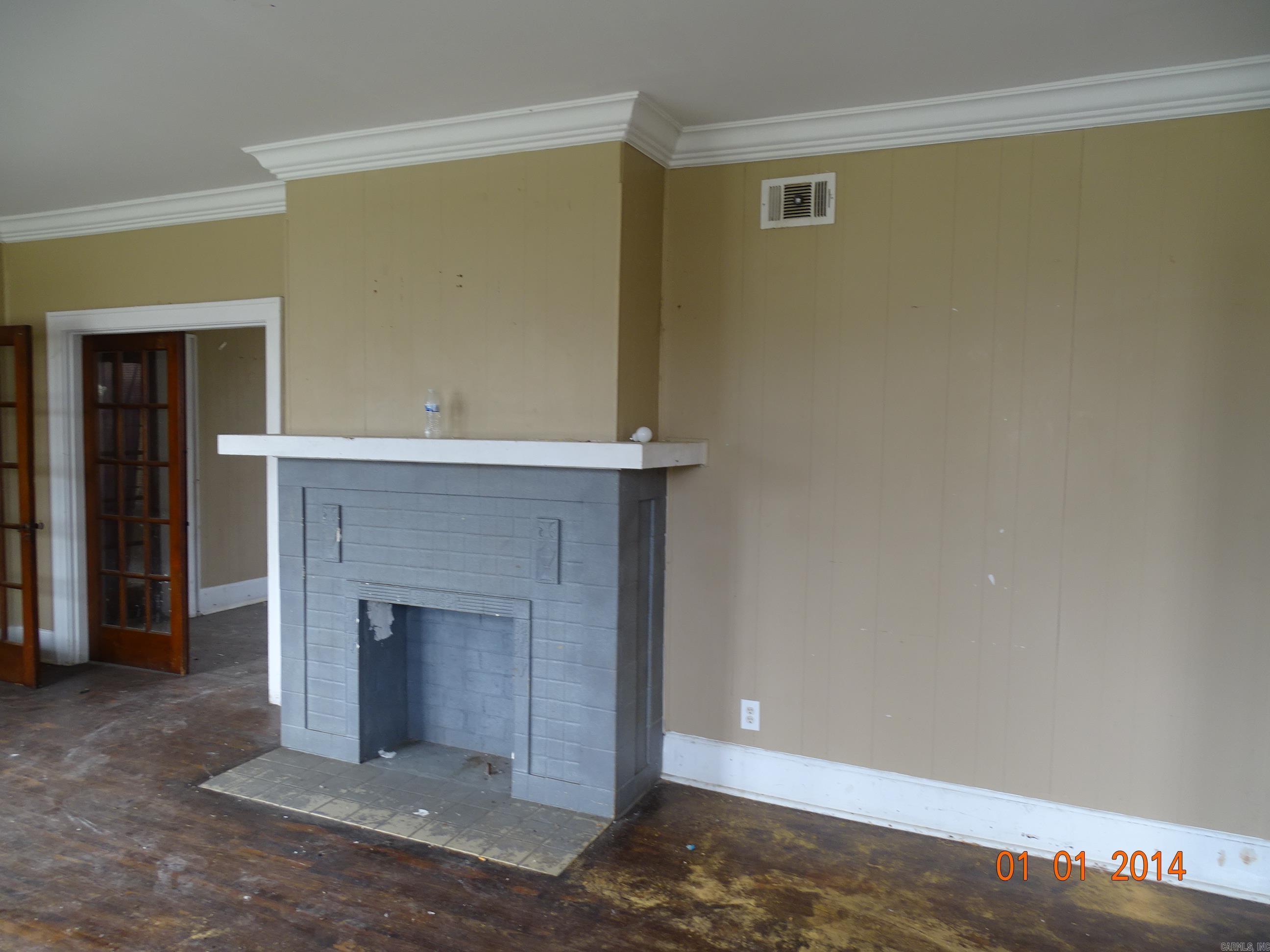 OAK TERRACE - Residential