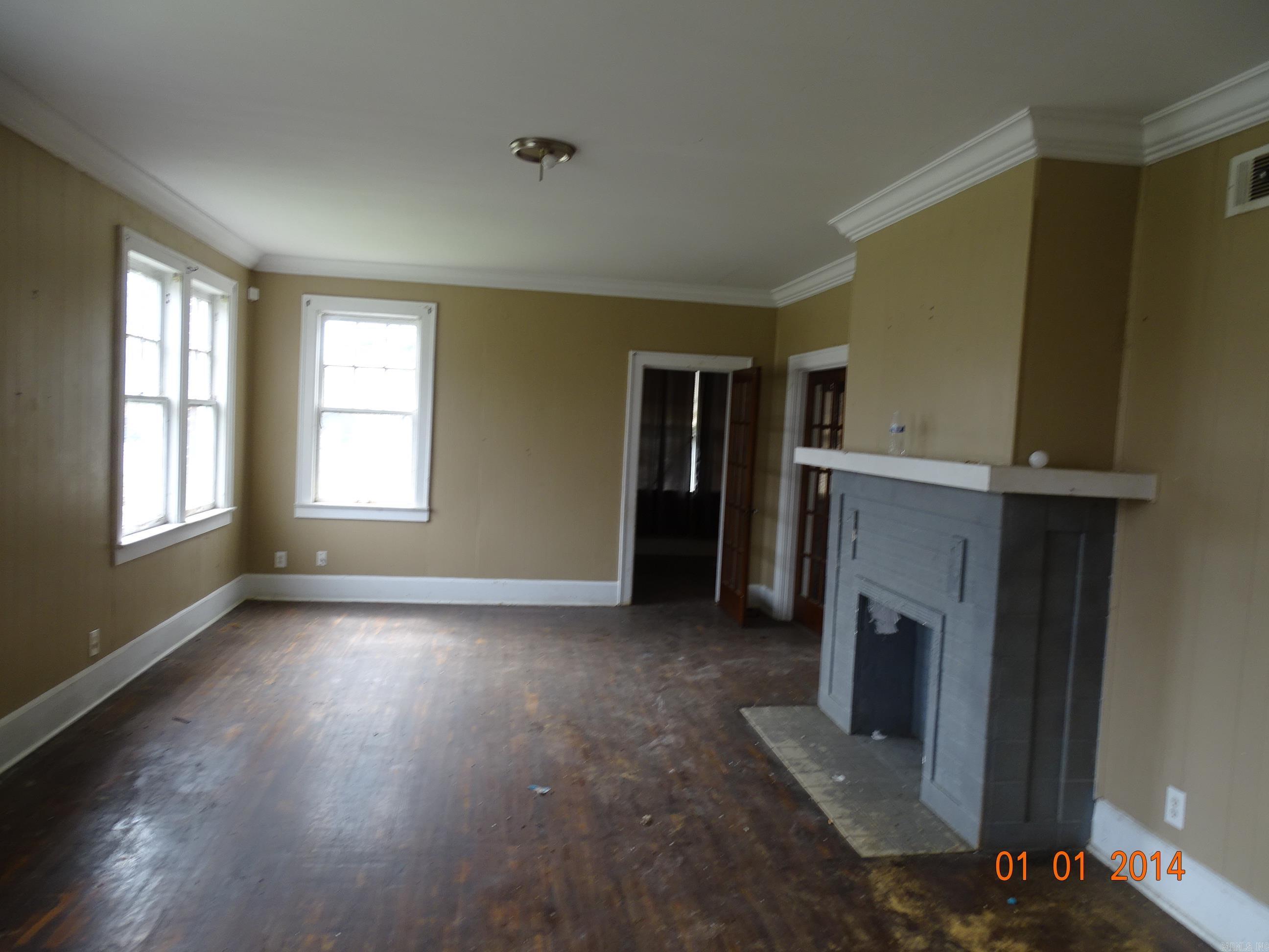 OAK TERRACE - Residential