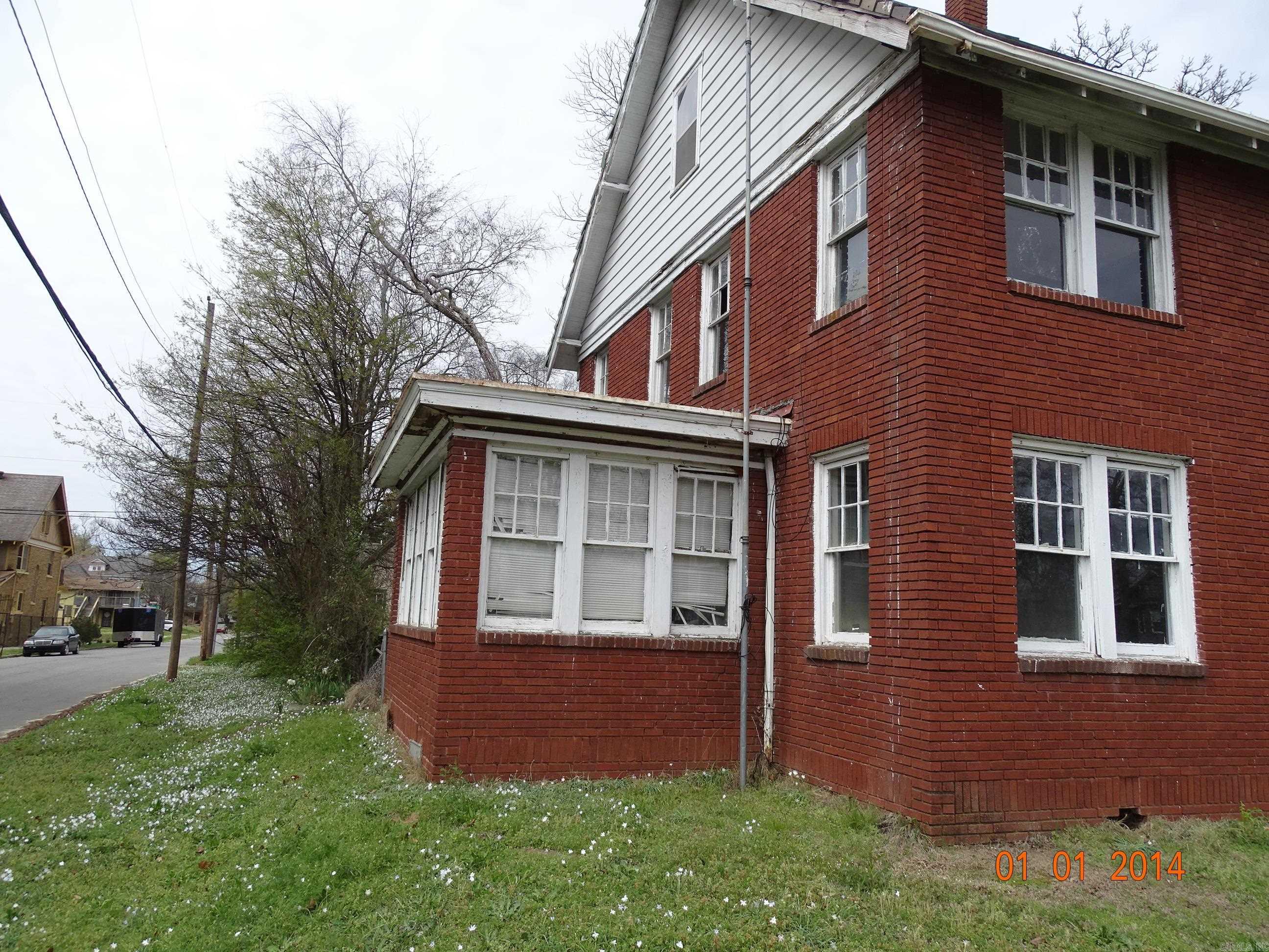 OAK TERRACE - Residential