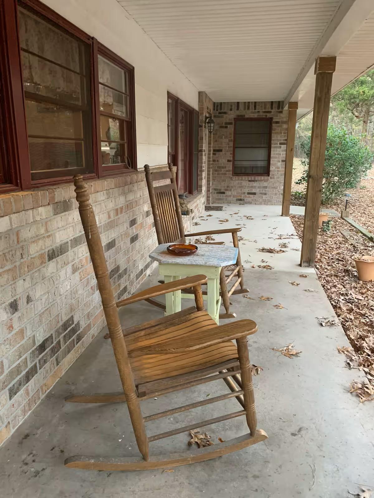 Hot Springs Outside - Residential