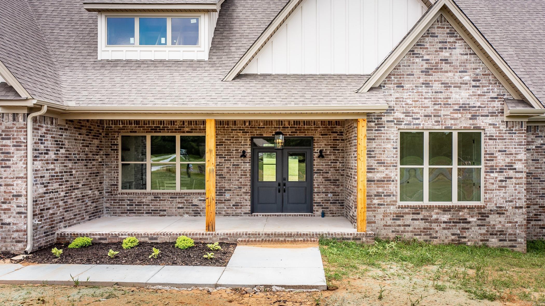 JACKSON ACRES - Residential