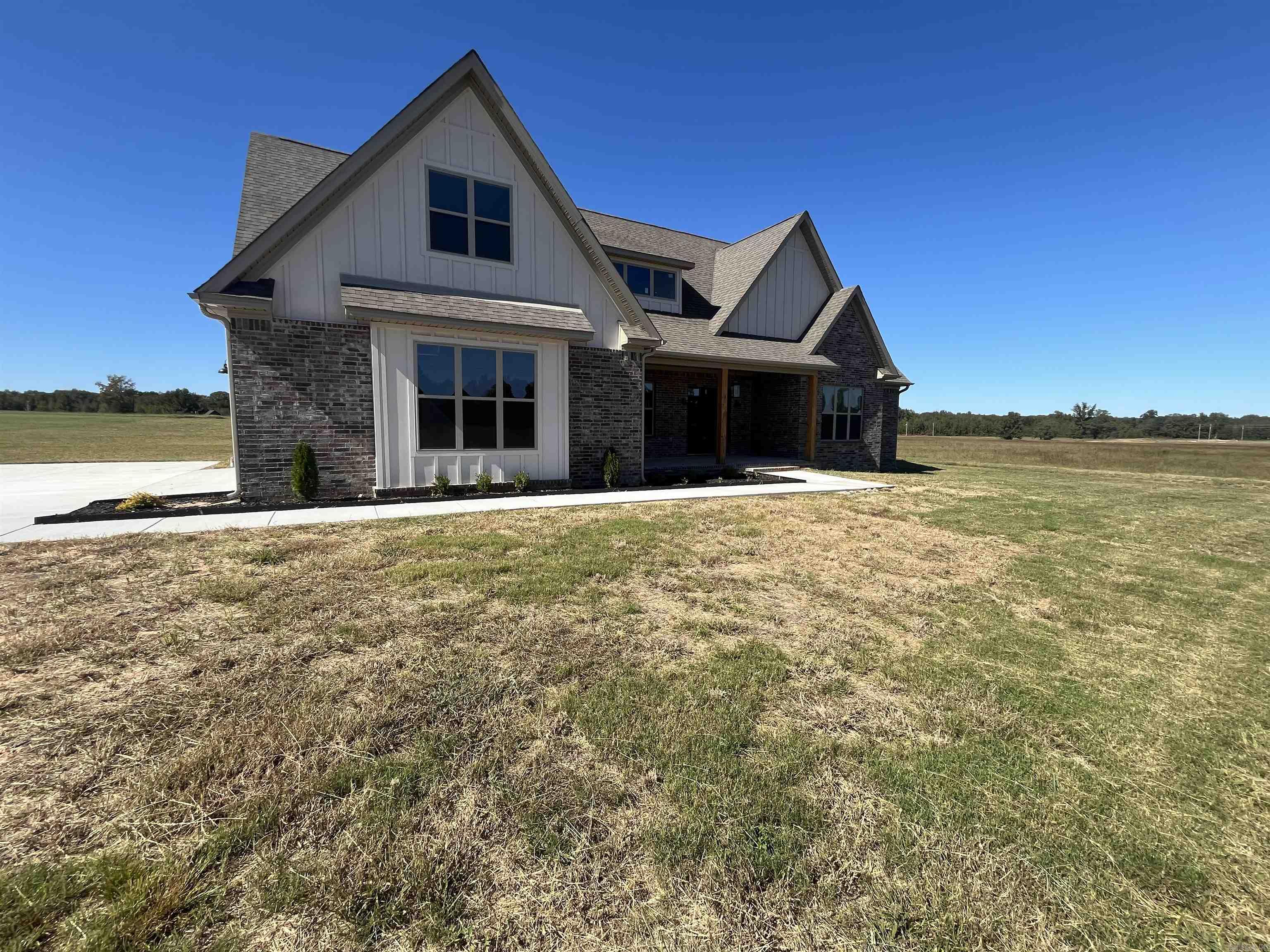 JACKSON ACRES - Residential