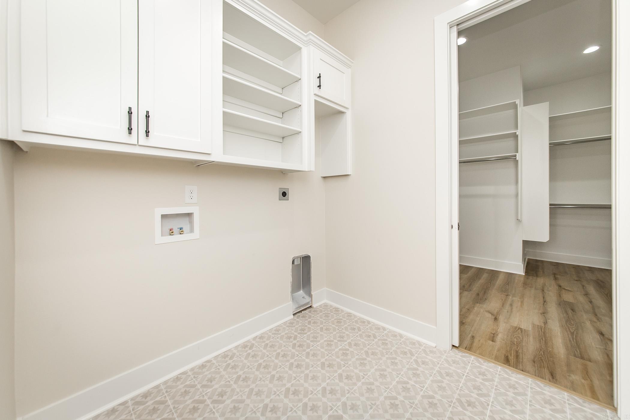 JACKSON ACRES - Residential