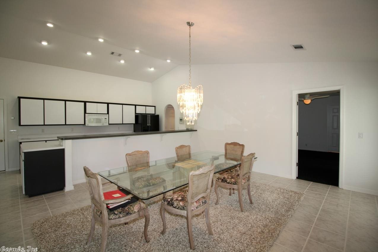 Isbella Courts - Residential