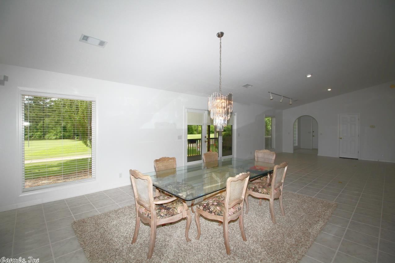 Isbella Courts - Residential