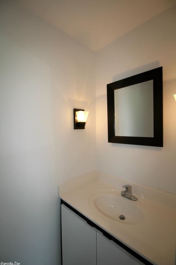 Isbella Courts - Residential