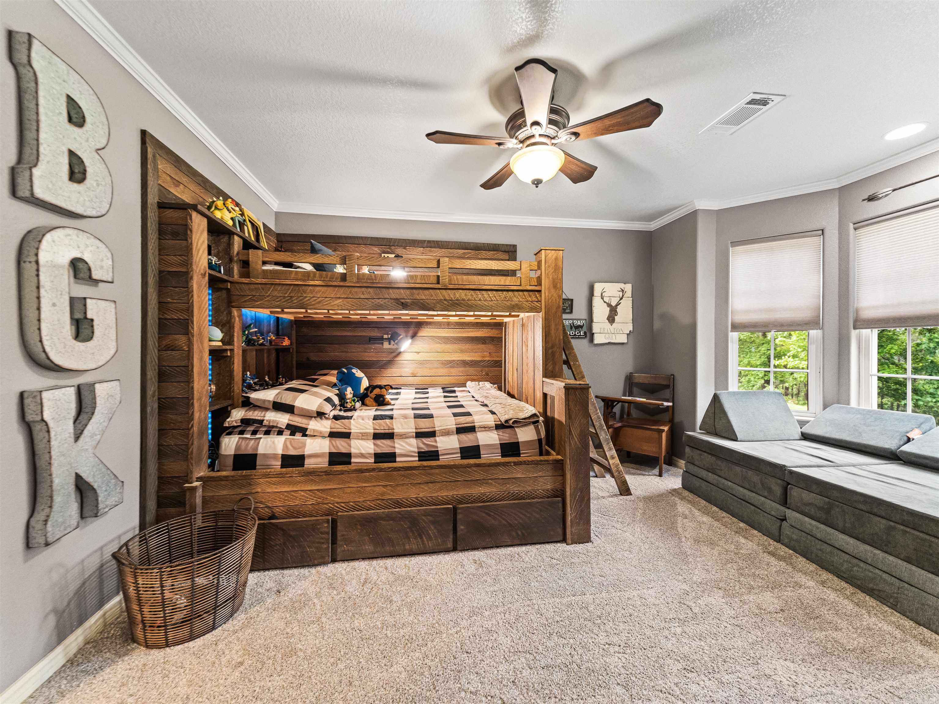 Star Mountain Estates - Residential