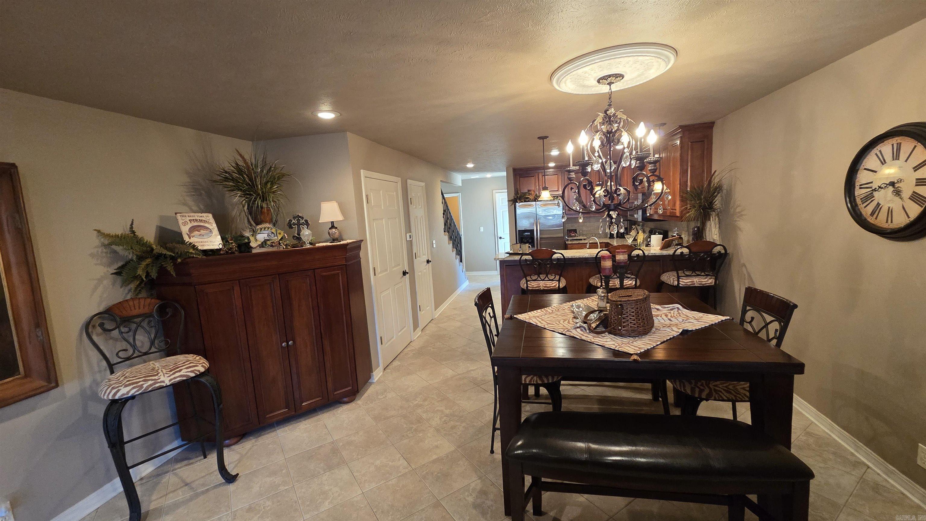 LAKEWOOD HILLS CONDO - Residential