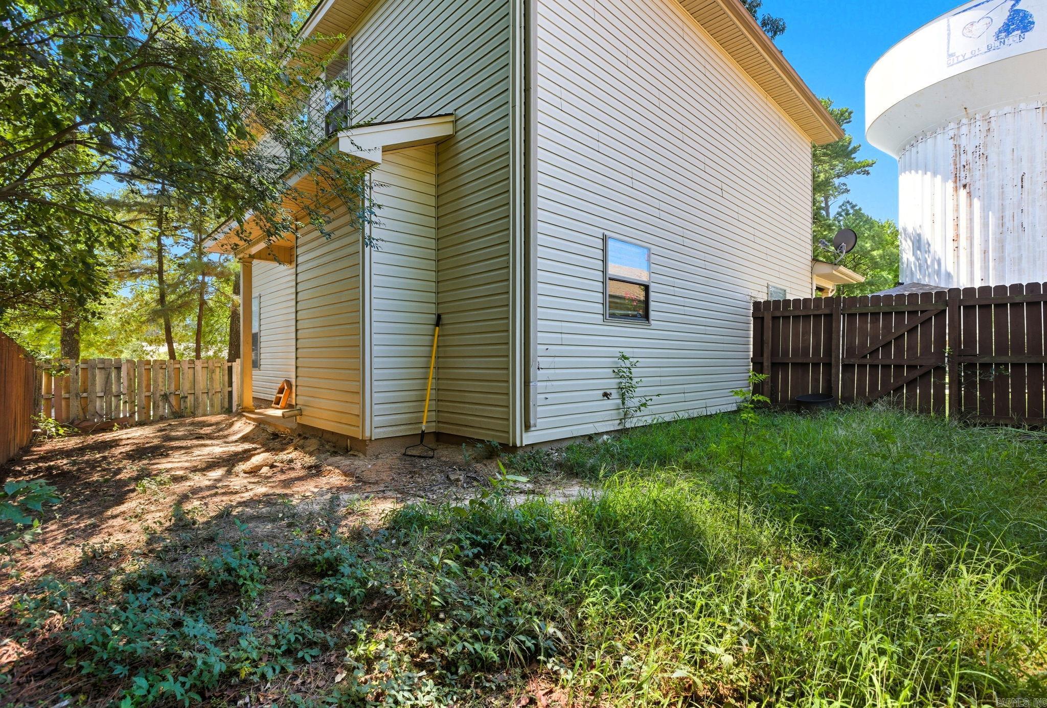 DEERFIELD VILLAGE - Residential