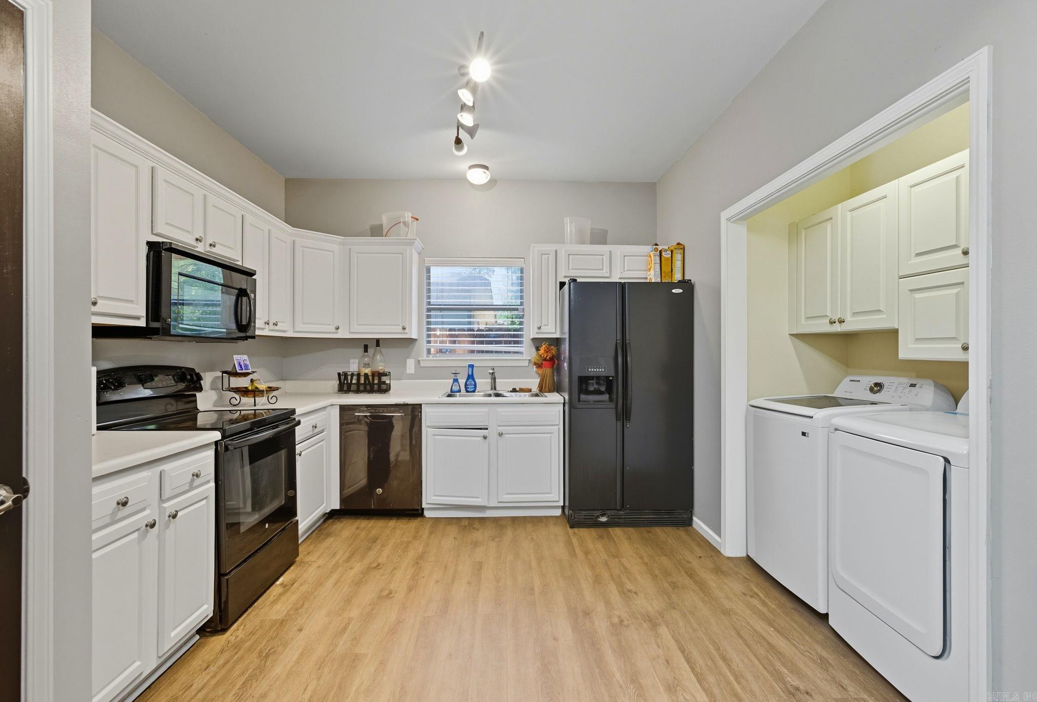DEERFIELD VILLAGE - Residential