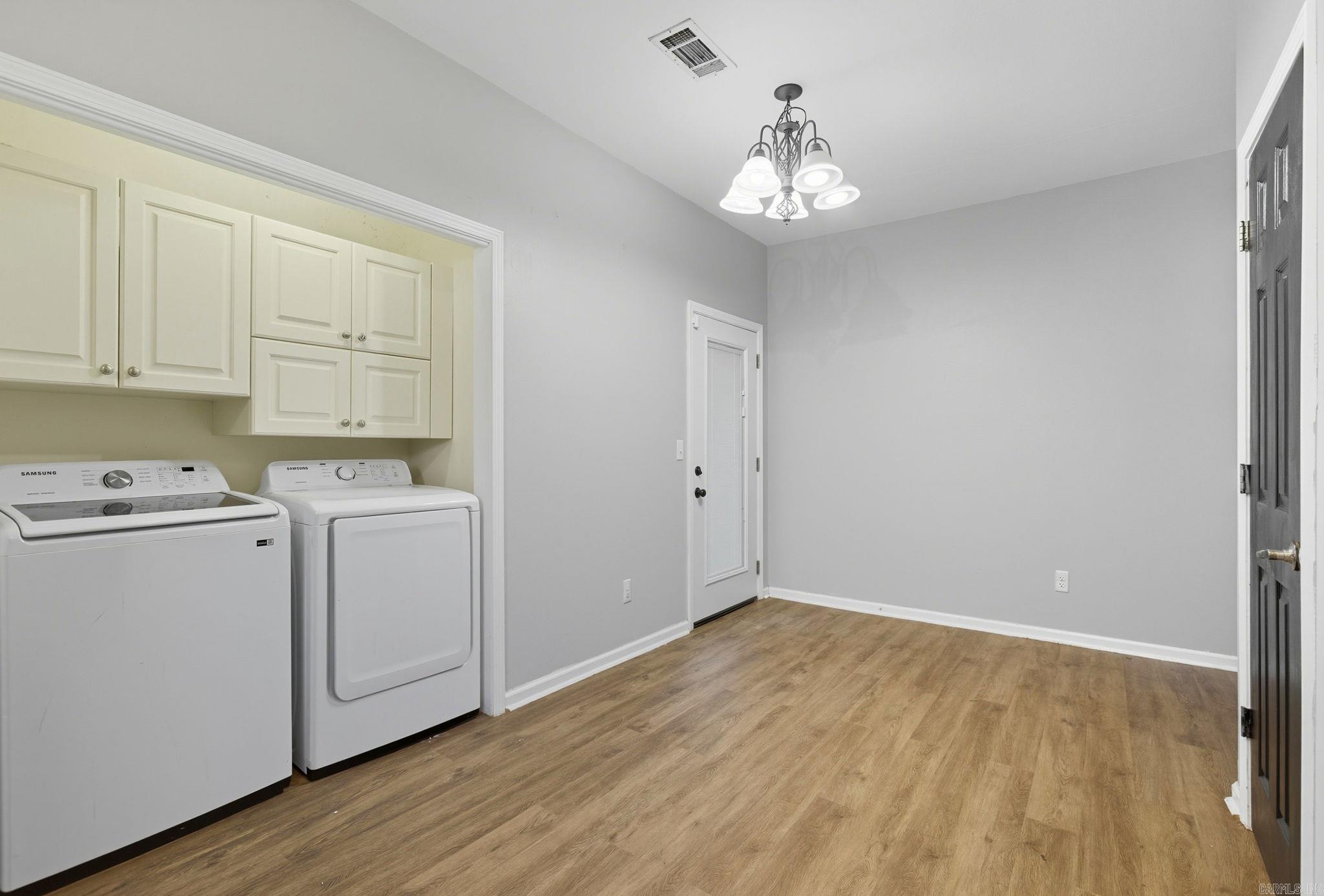 DEERFIELD VILLAGE - Residential