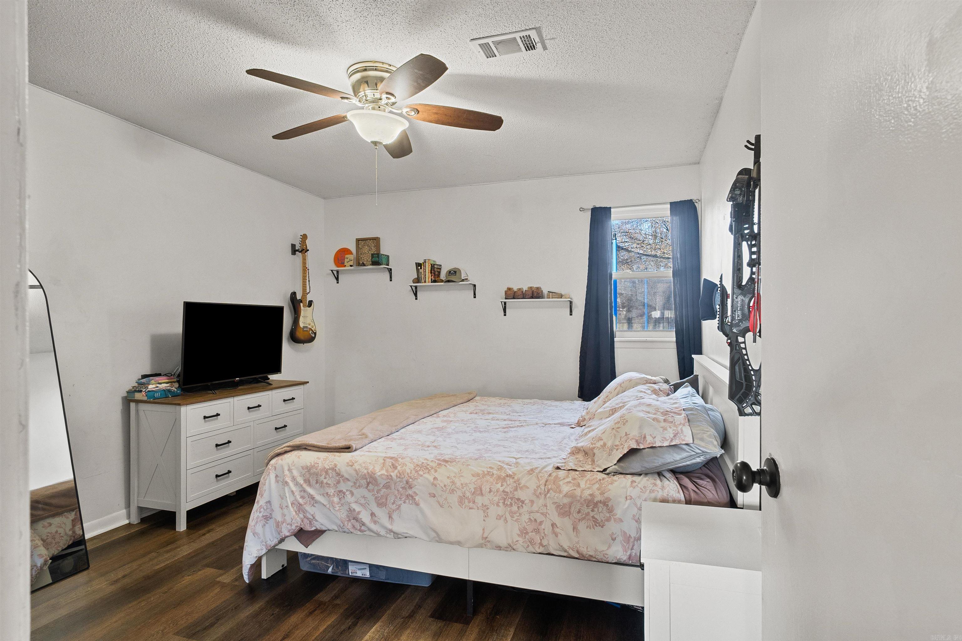 BELLAIRE - Residential