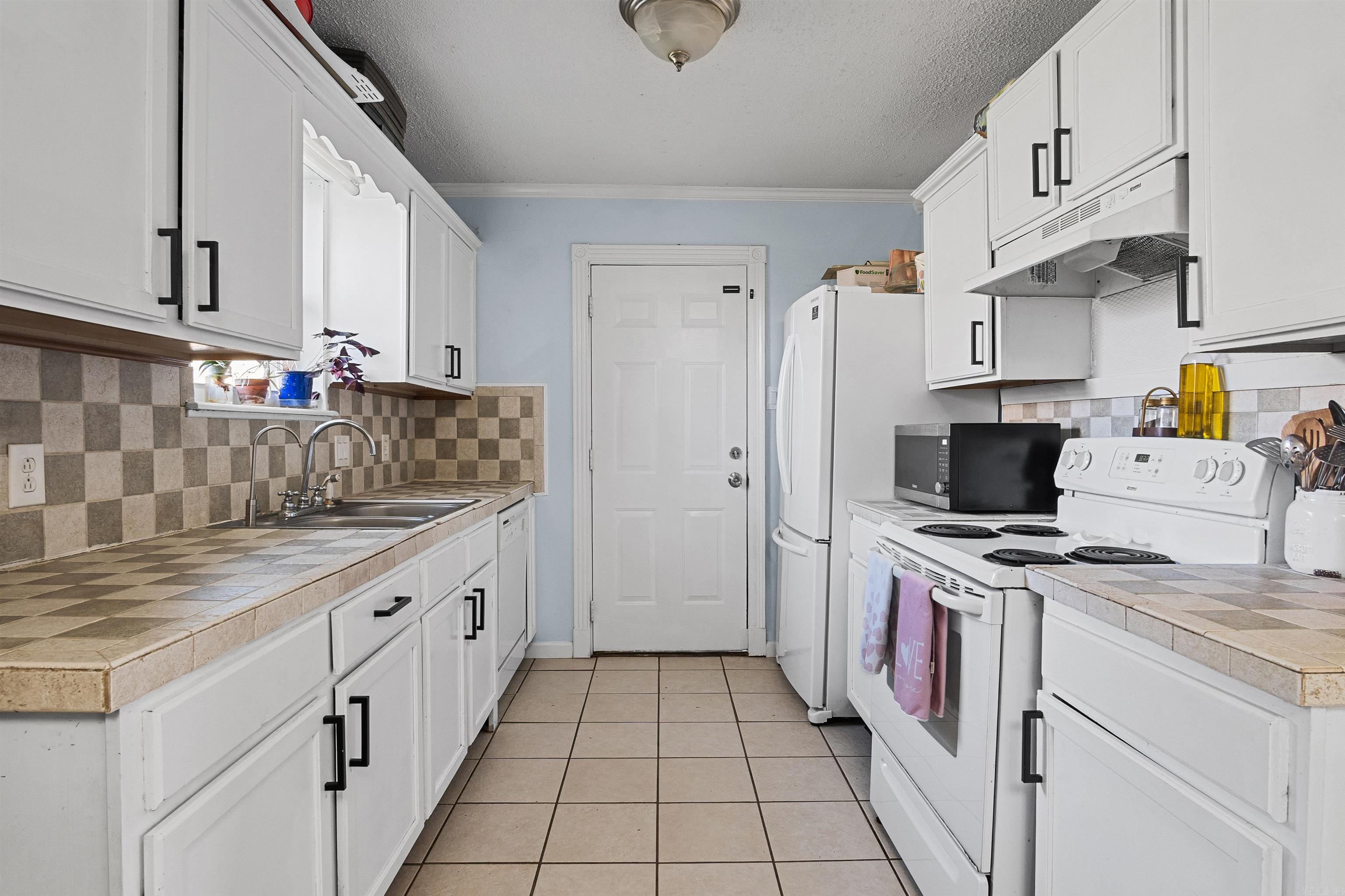 BELLAIRE - Residential