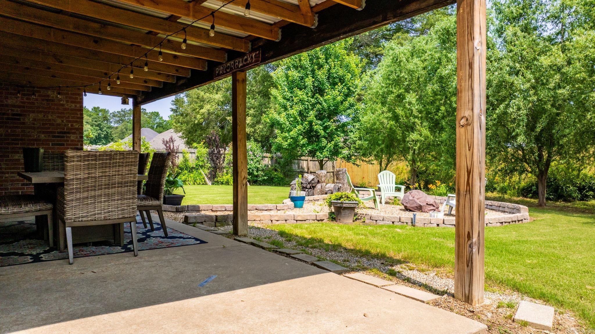CHESTNUT MEADOWS - Residential