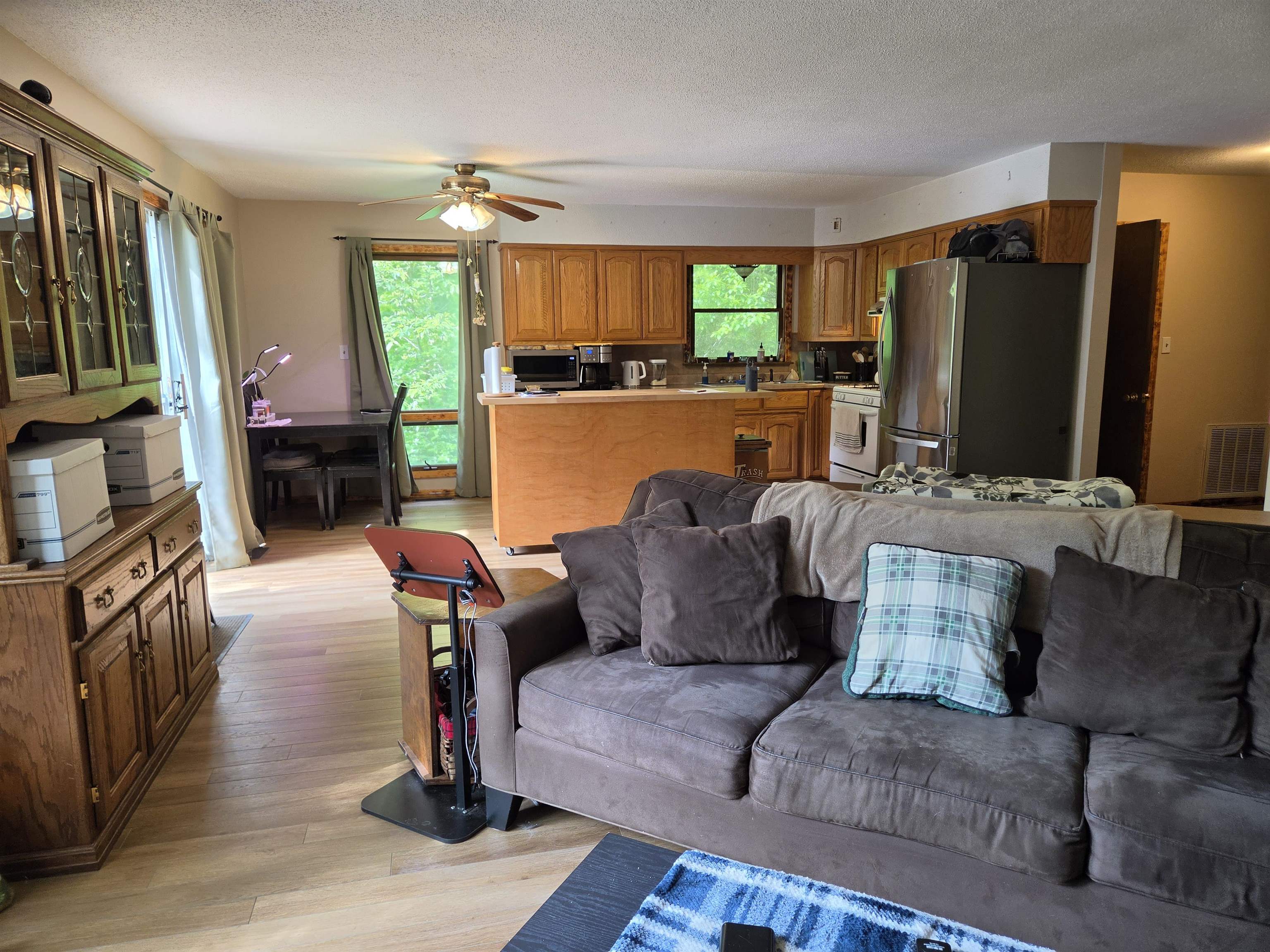 LAKE TERRACE ADDN - Residential
