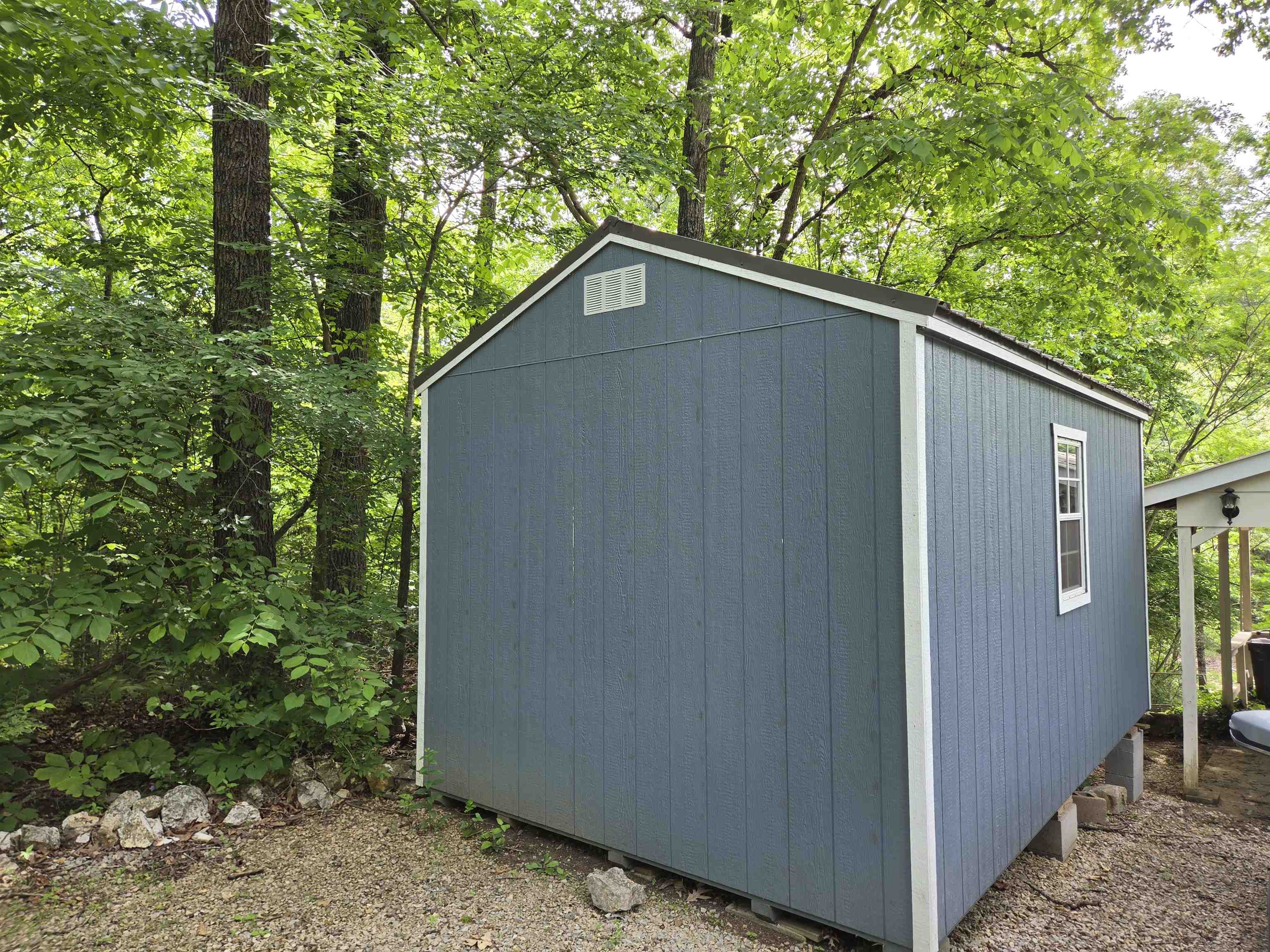 LAKE TERRACE ADDN - Residential