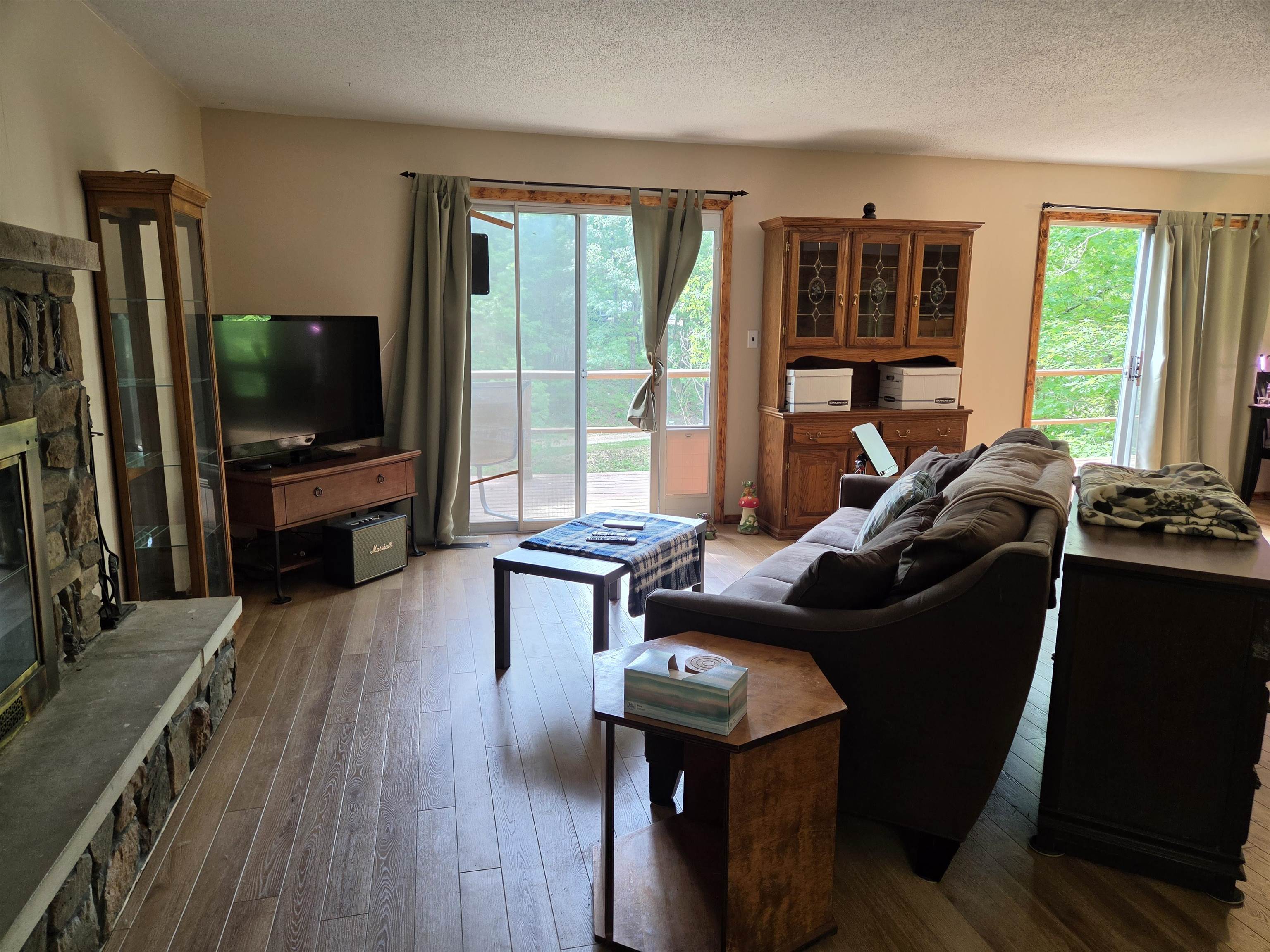 LAKE TERRACE ADDN - Residential