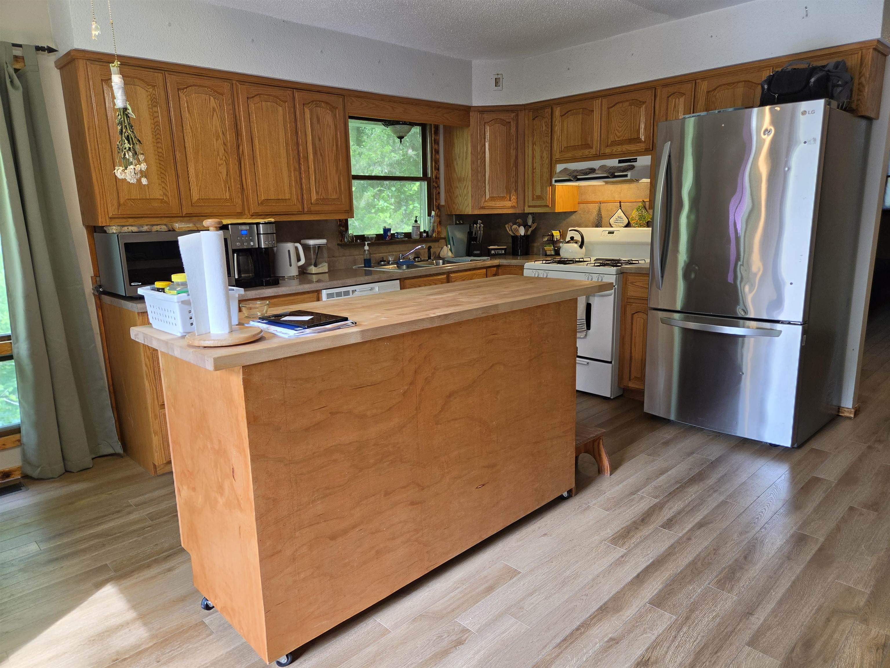 LAKE TERRACE ADDN - Residential