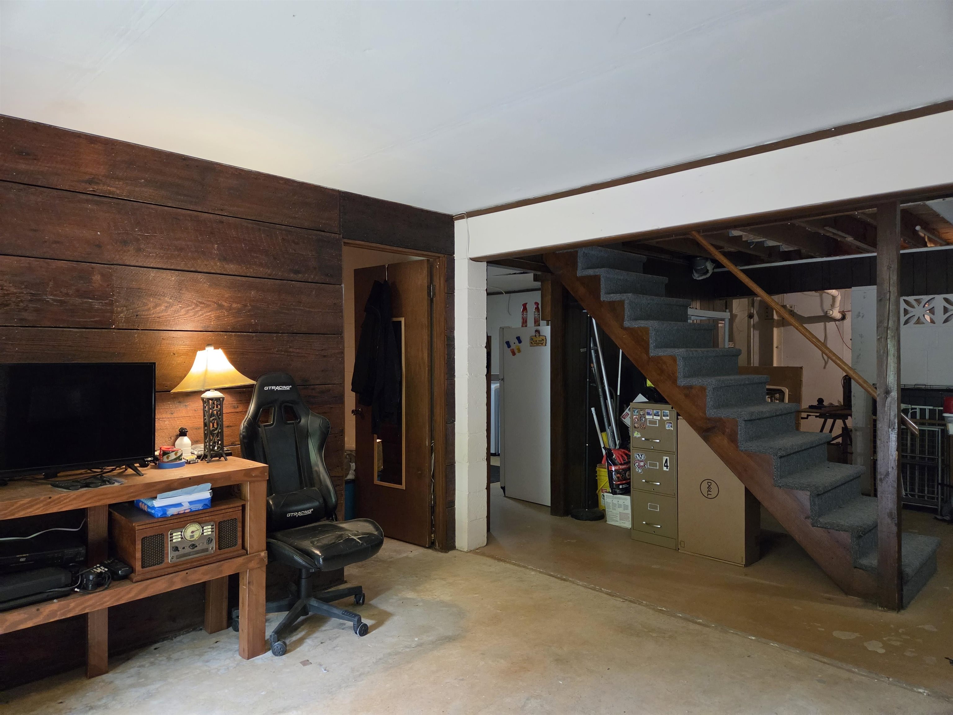 LAKE TERRACE ADDN - Residential