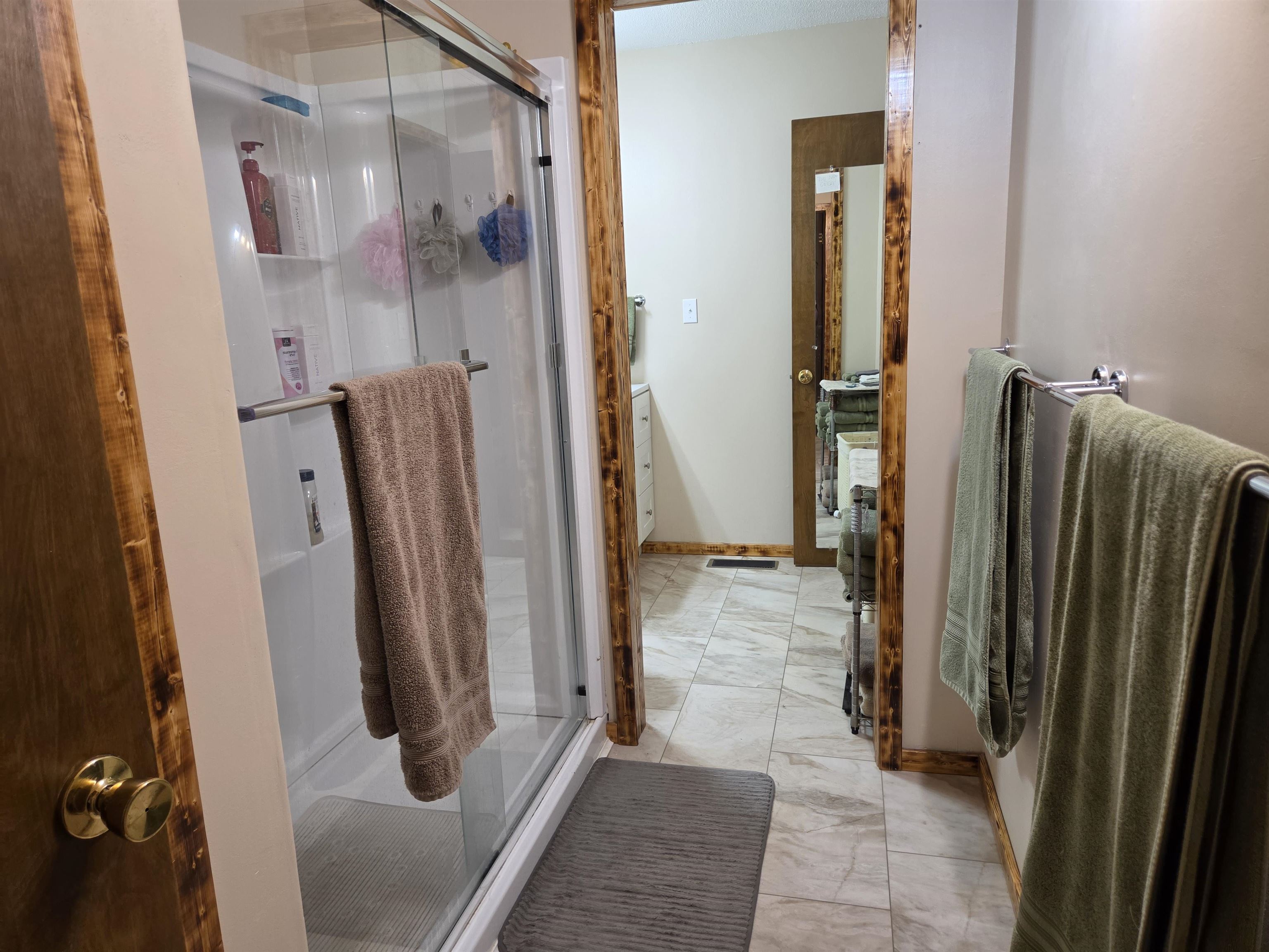 LAKE TERRACE ADDN - Residential
