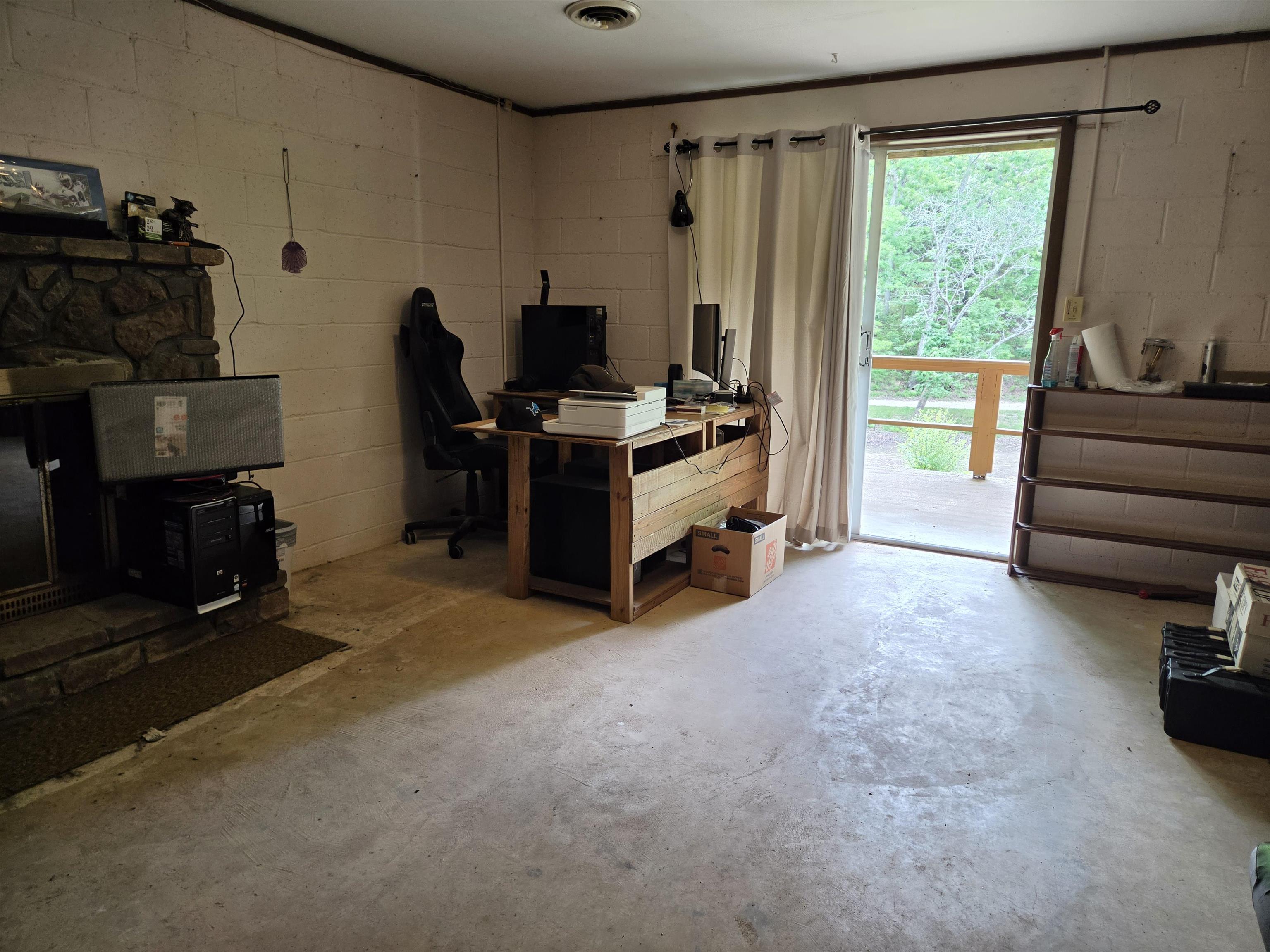LAKE TERRACE ADDN - Residential