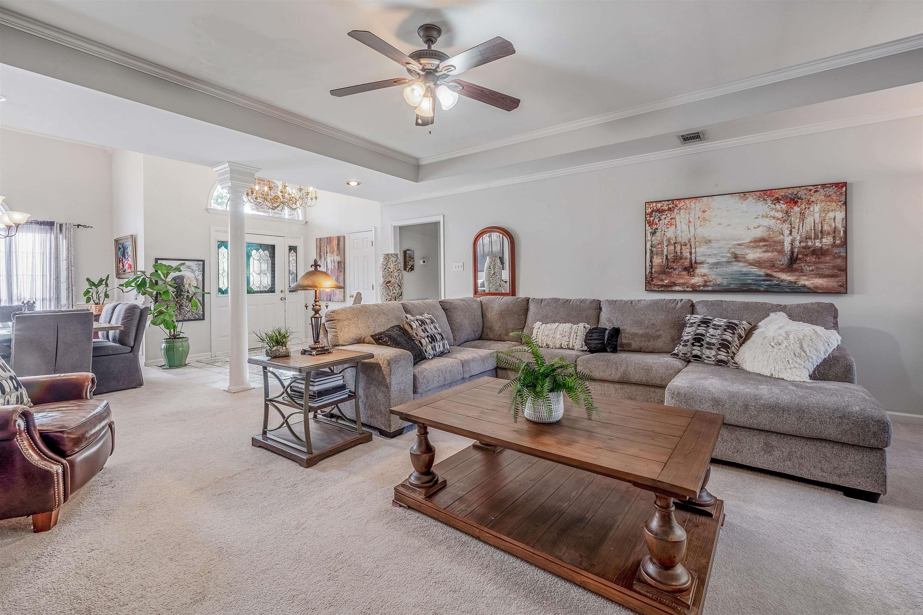 COUNTRY CLUB OF ARK THE - Residential